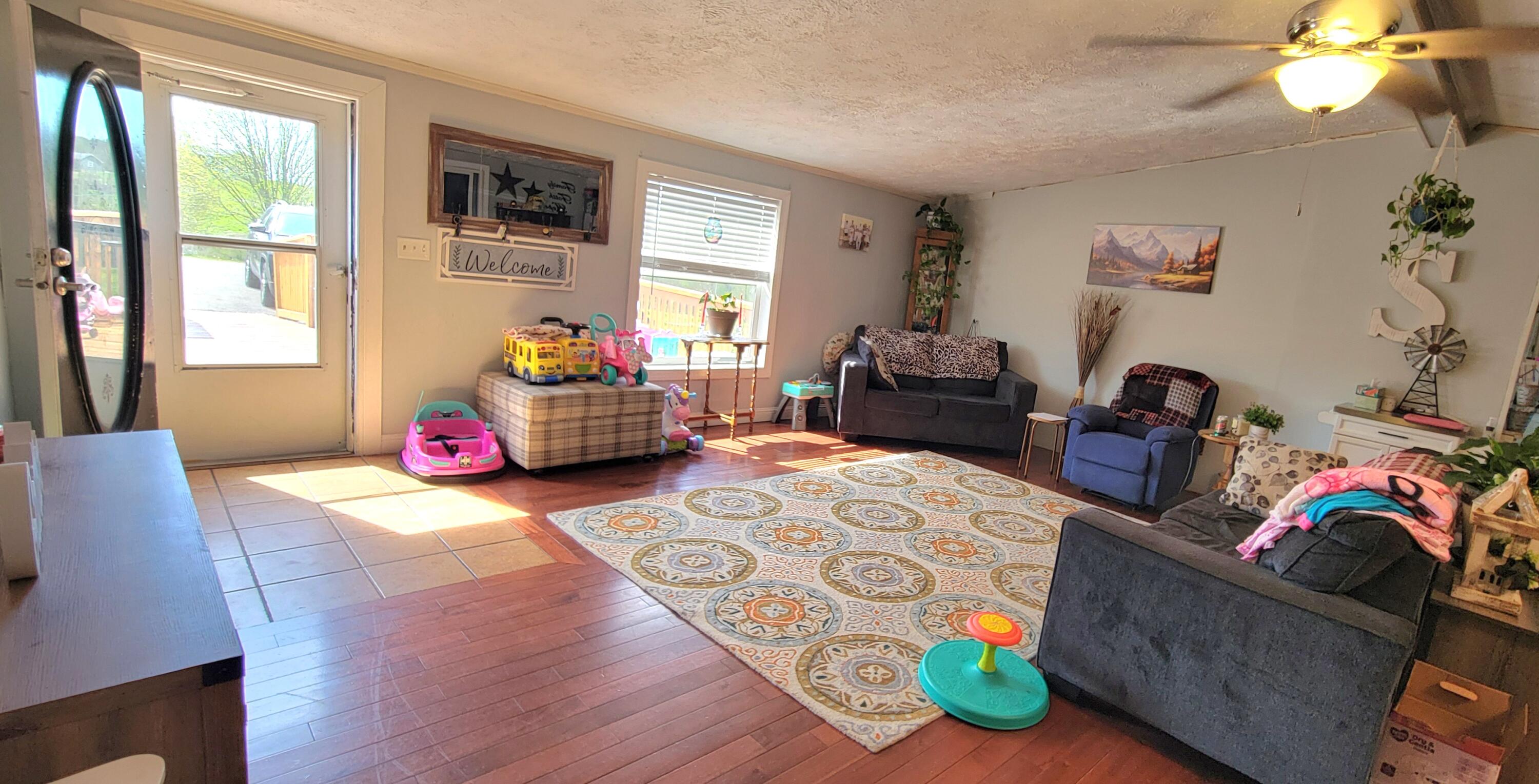5765 Donaldson Road Property Photo 2