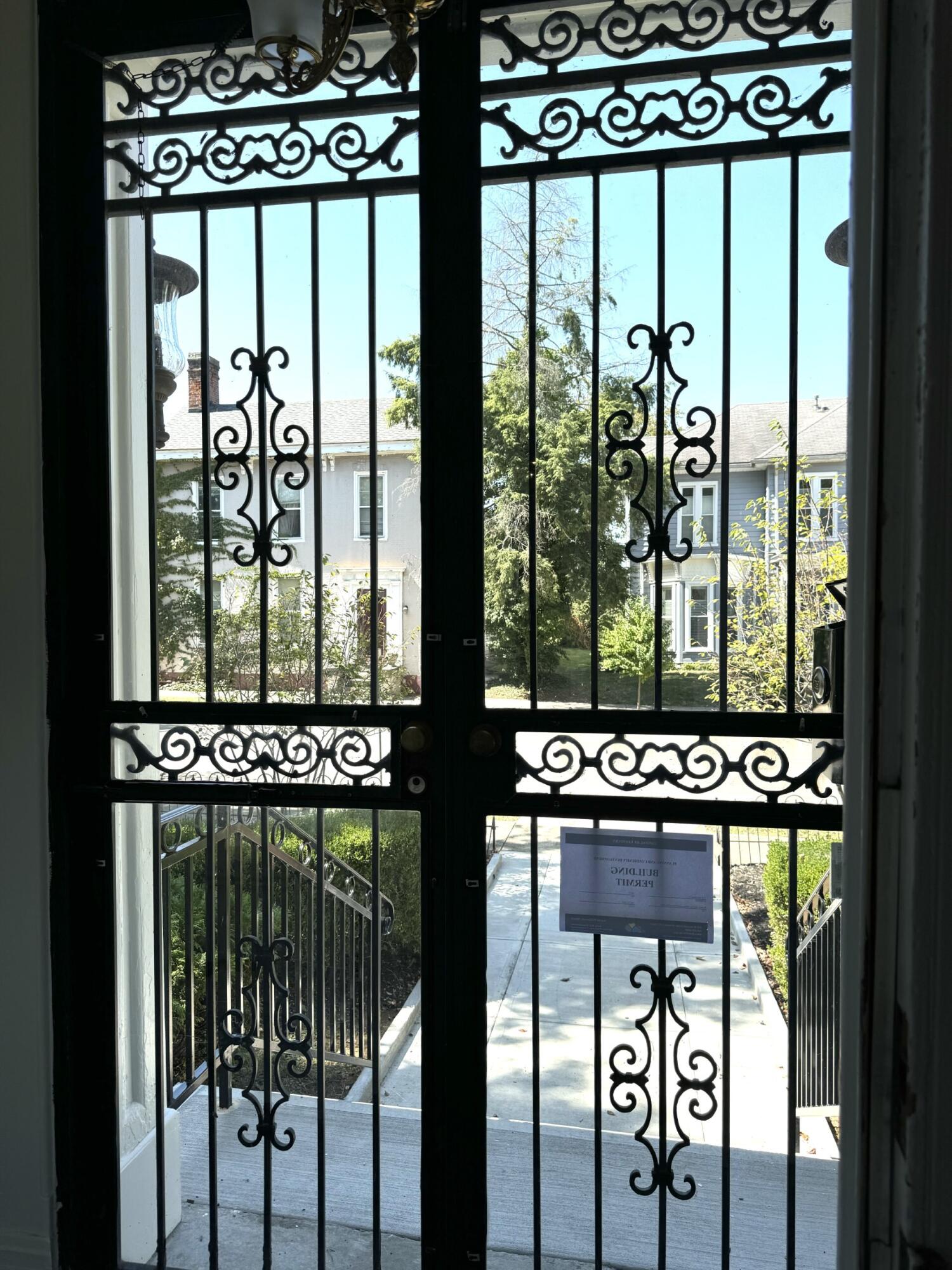 519 Ann Street Property Photo 3