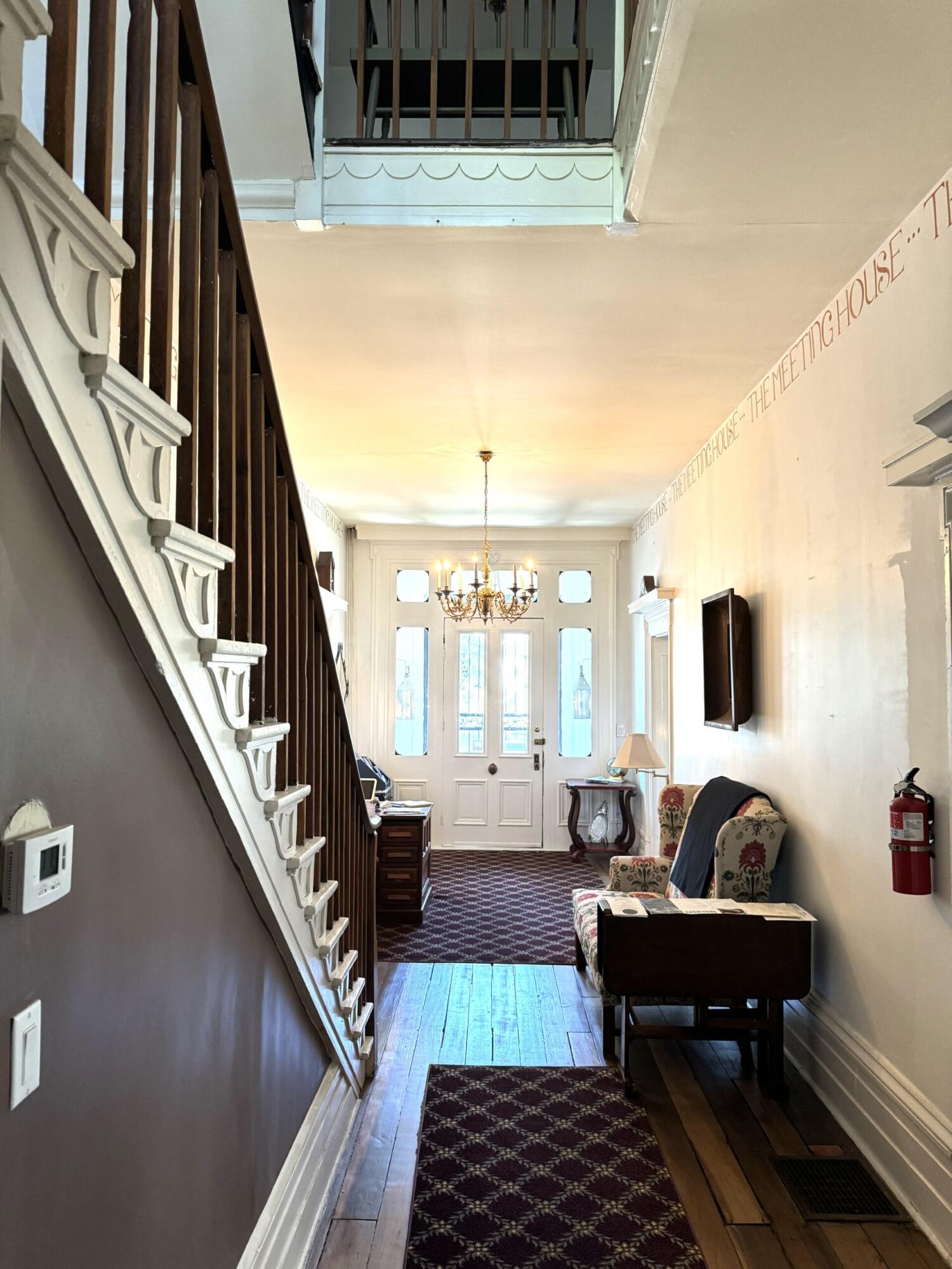 519 Ann Street Property Photo 6