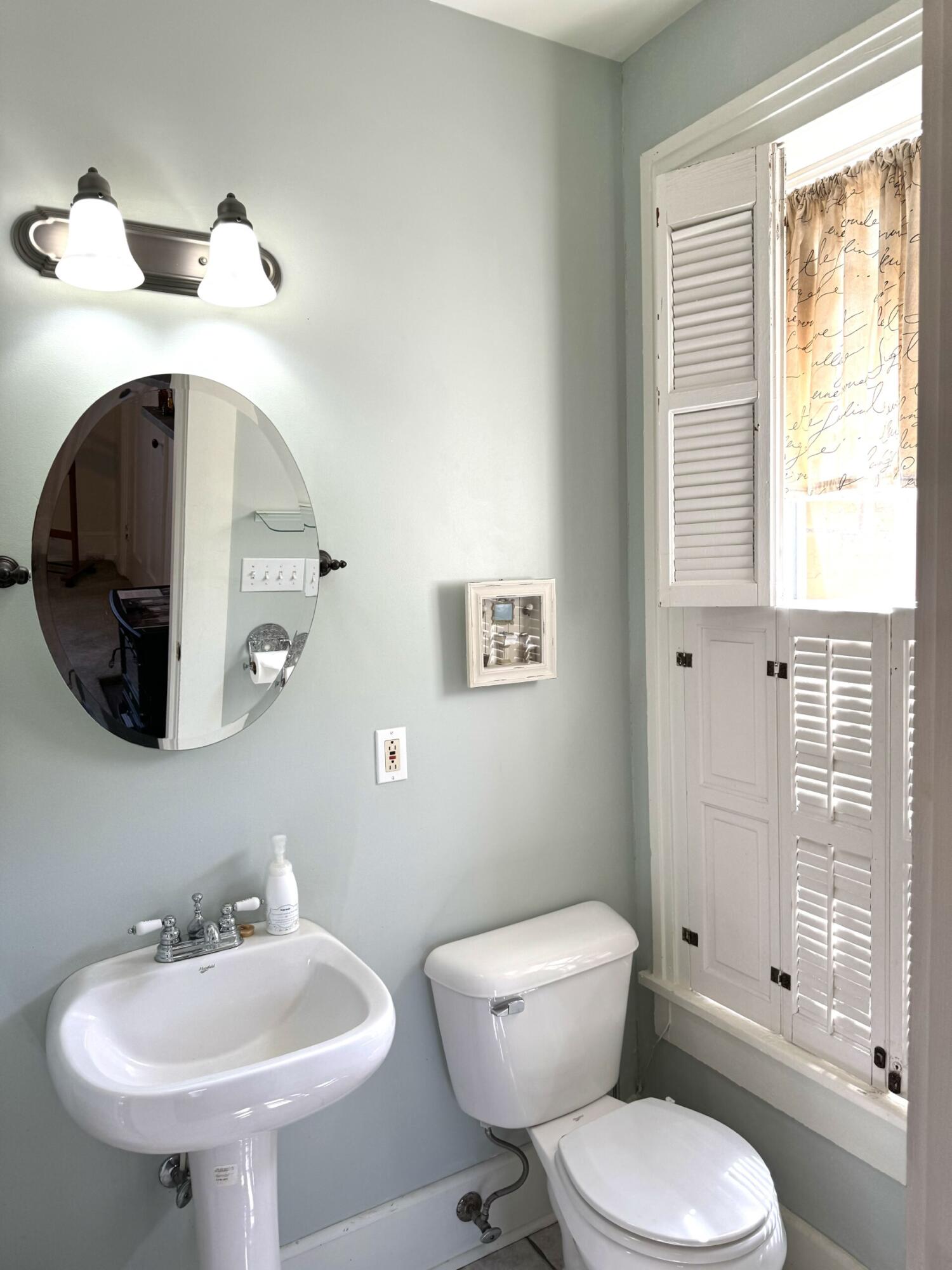 519 Ann Street Property Photo 54