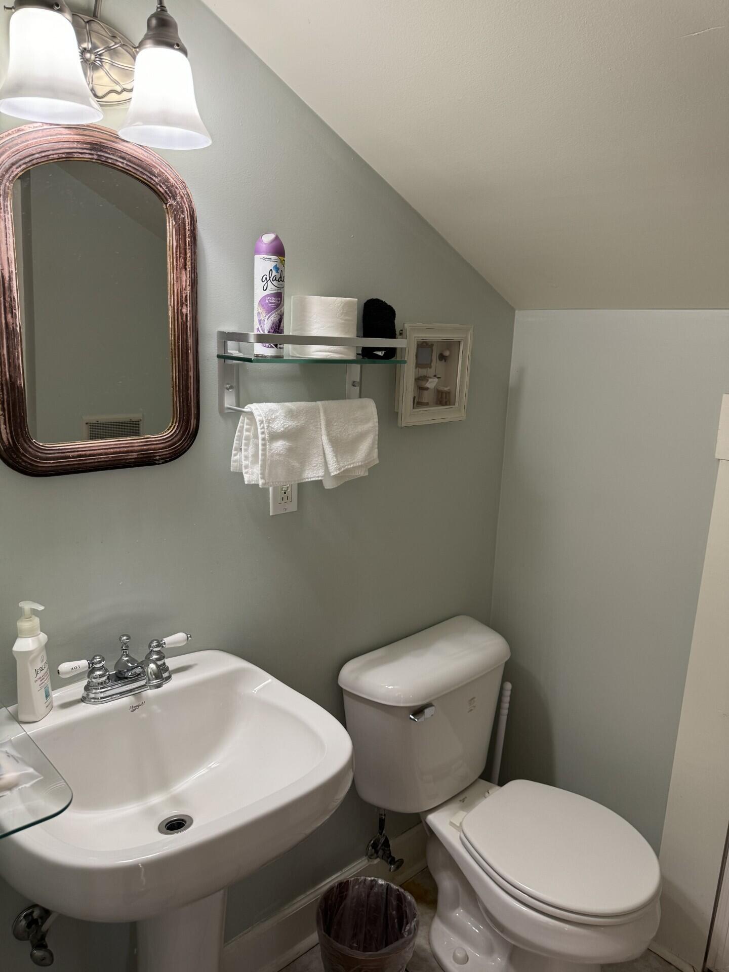 519 Ann Street Property Photo 59