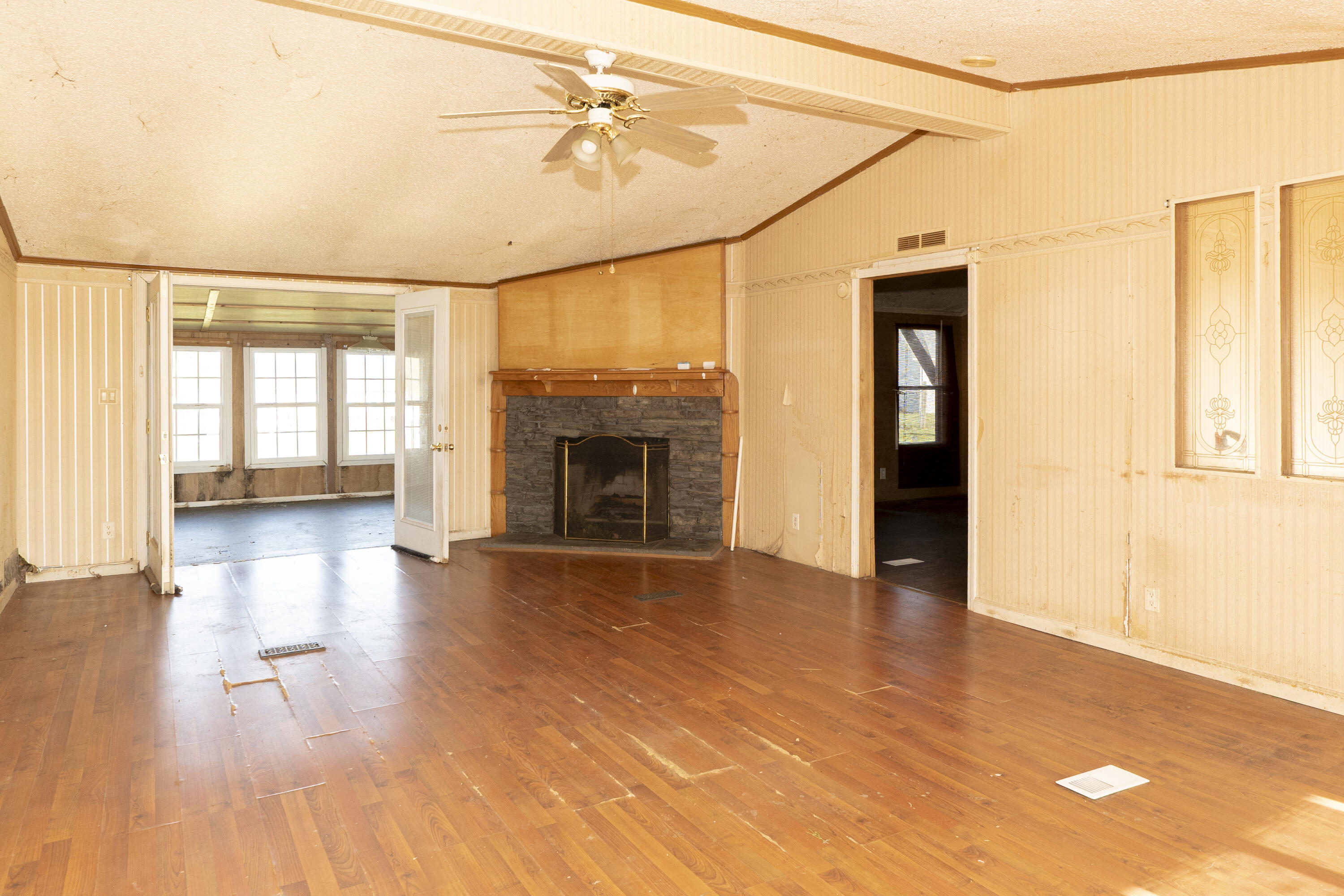 1015 Old Fall Creek Road Property Photo 10