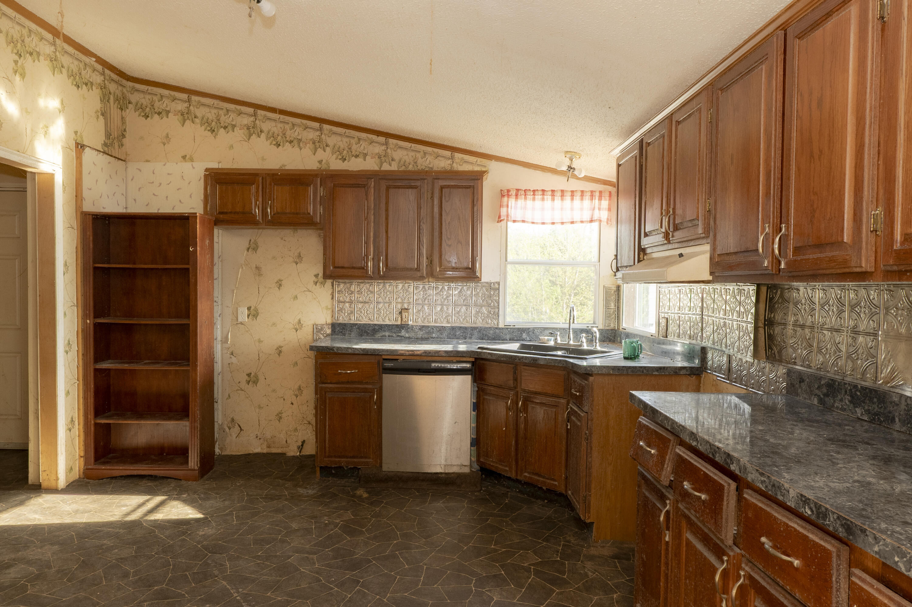 1015 Old Fall Creek Road Property Photo 14