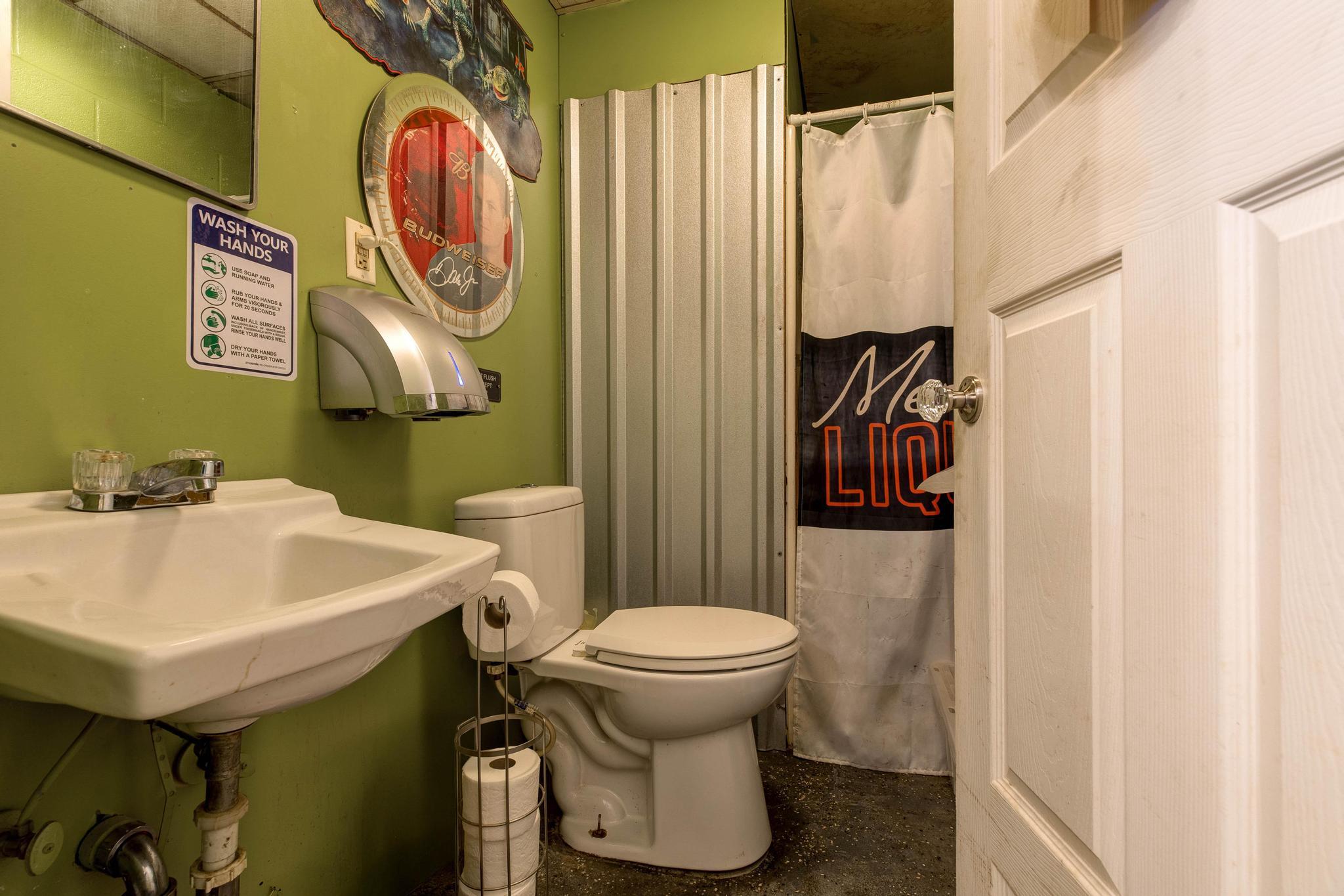 110 S Ky-801 Property Photo 37