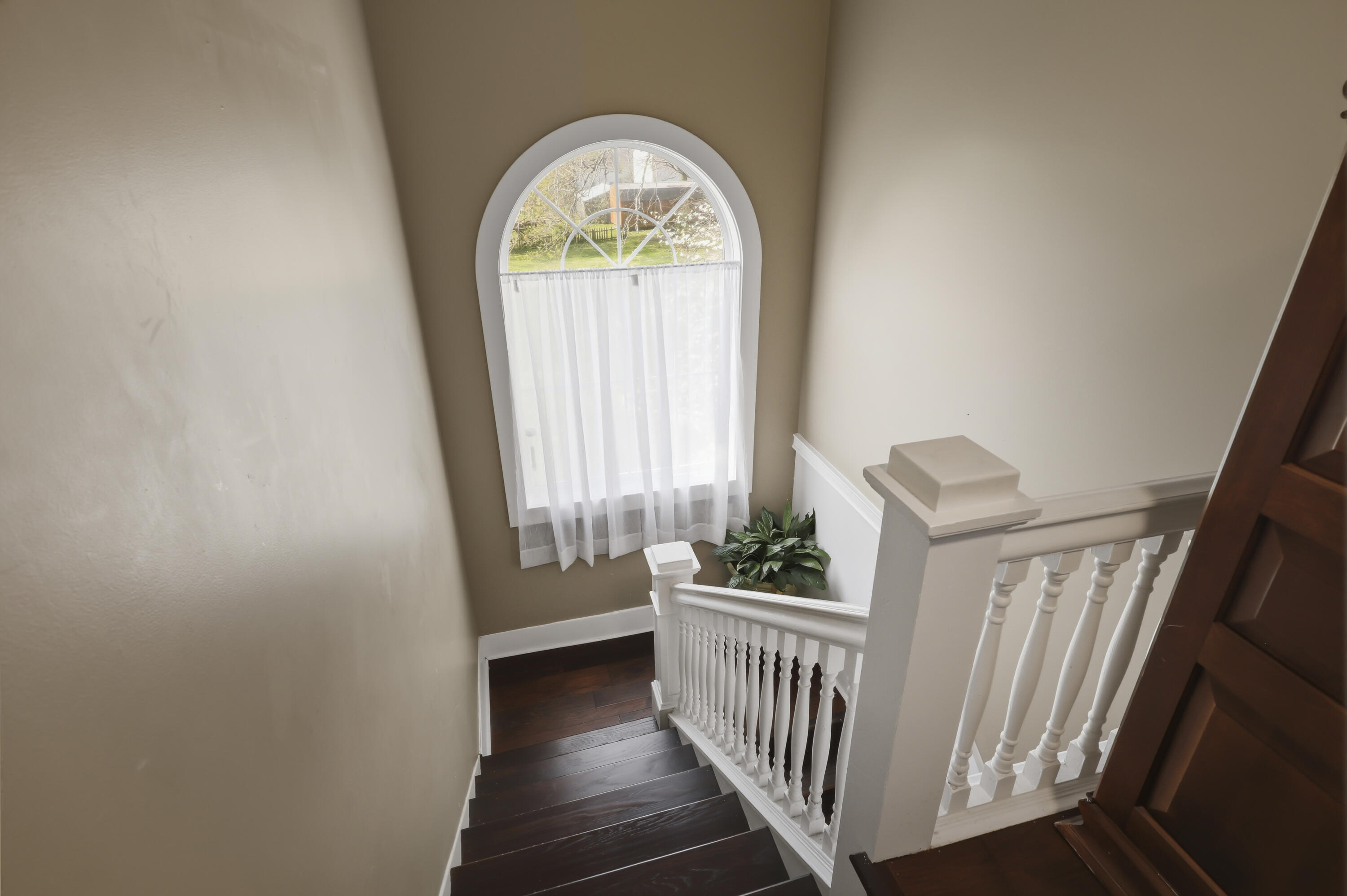 206 E Grundy Avenue Property Photo 7