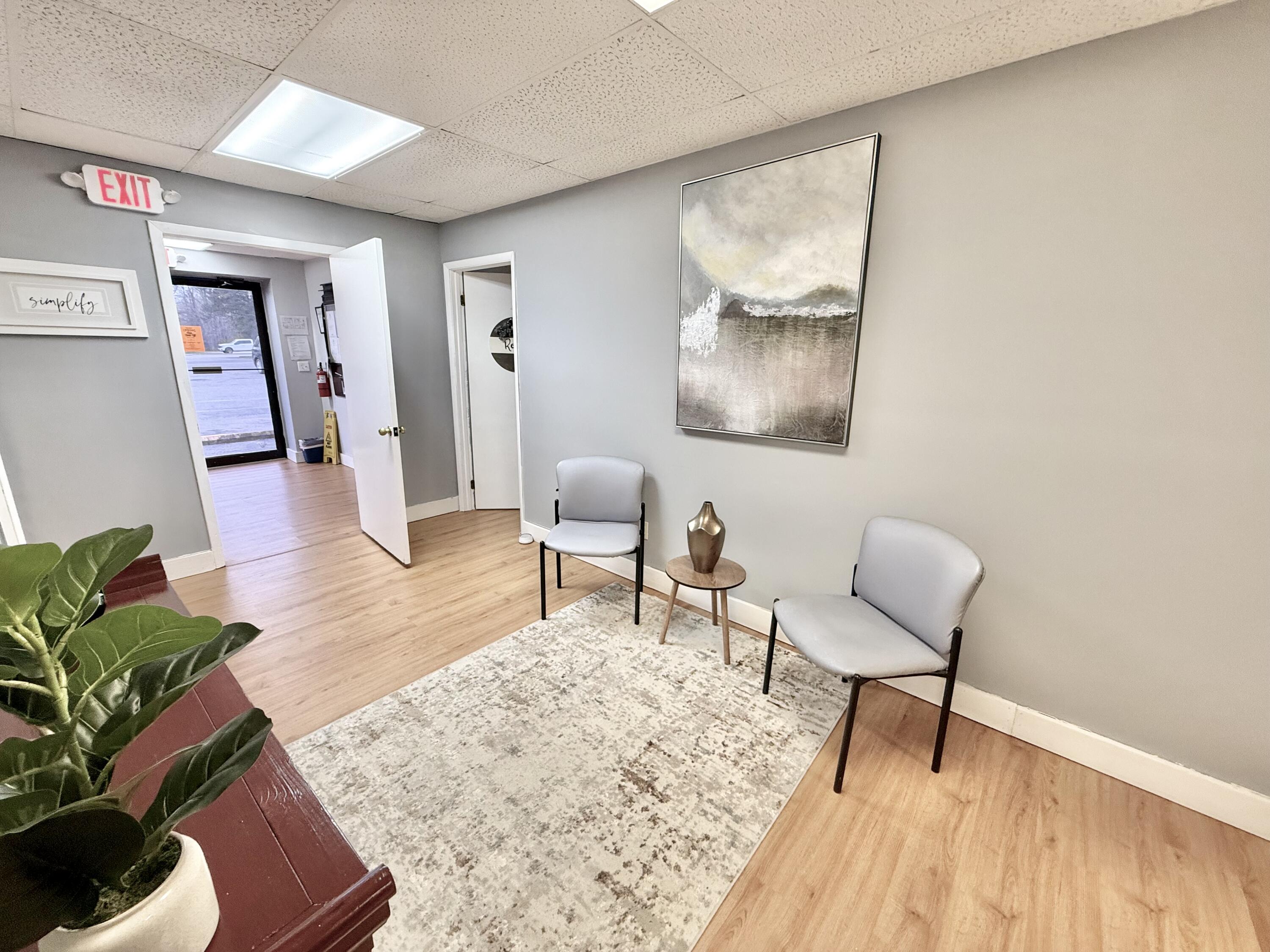 76 Medical Lane Property Photo 4