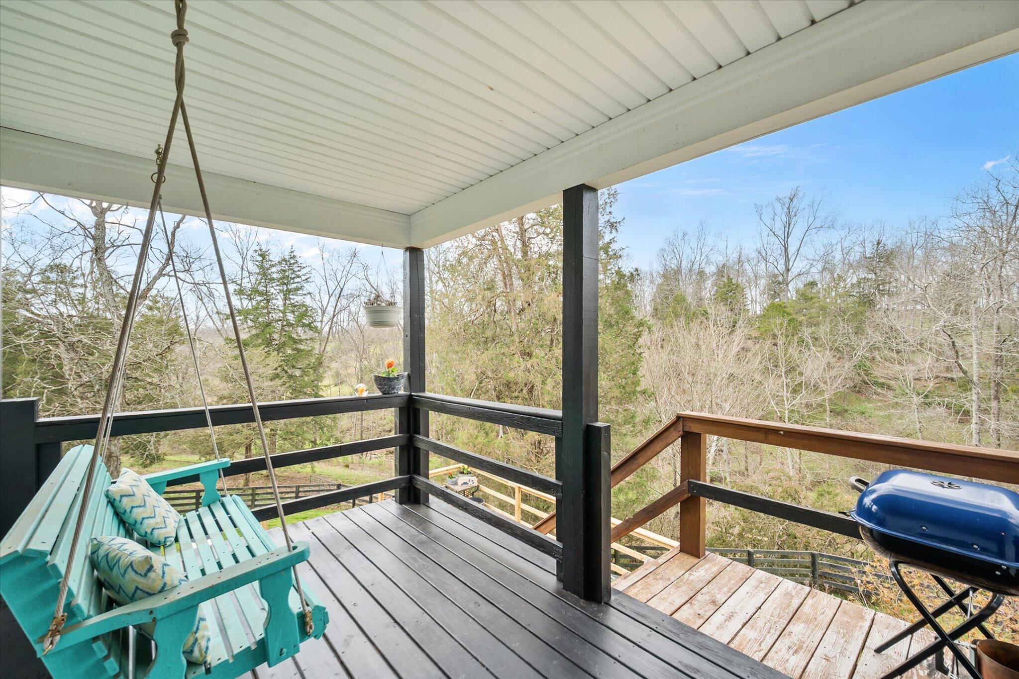 9787 Elmburg Road Property Photo 18