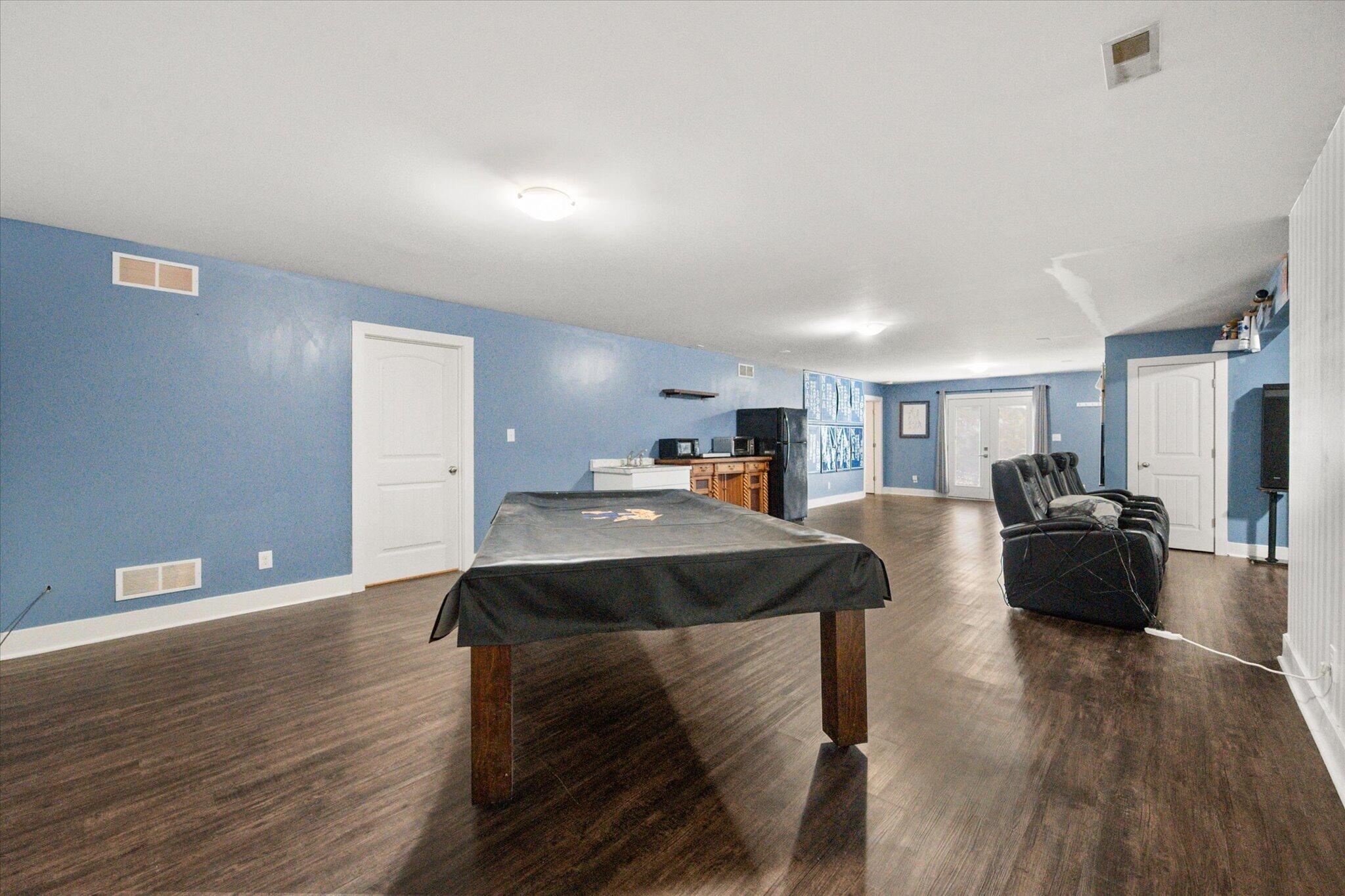 9787 Elmburg Road Property Photo 49
