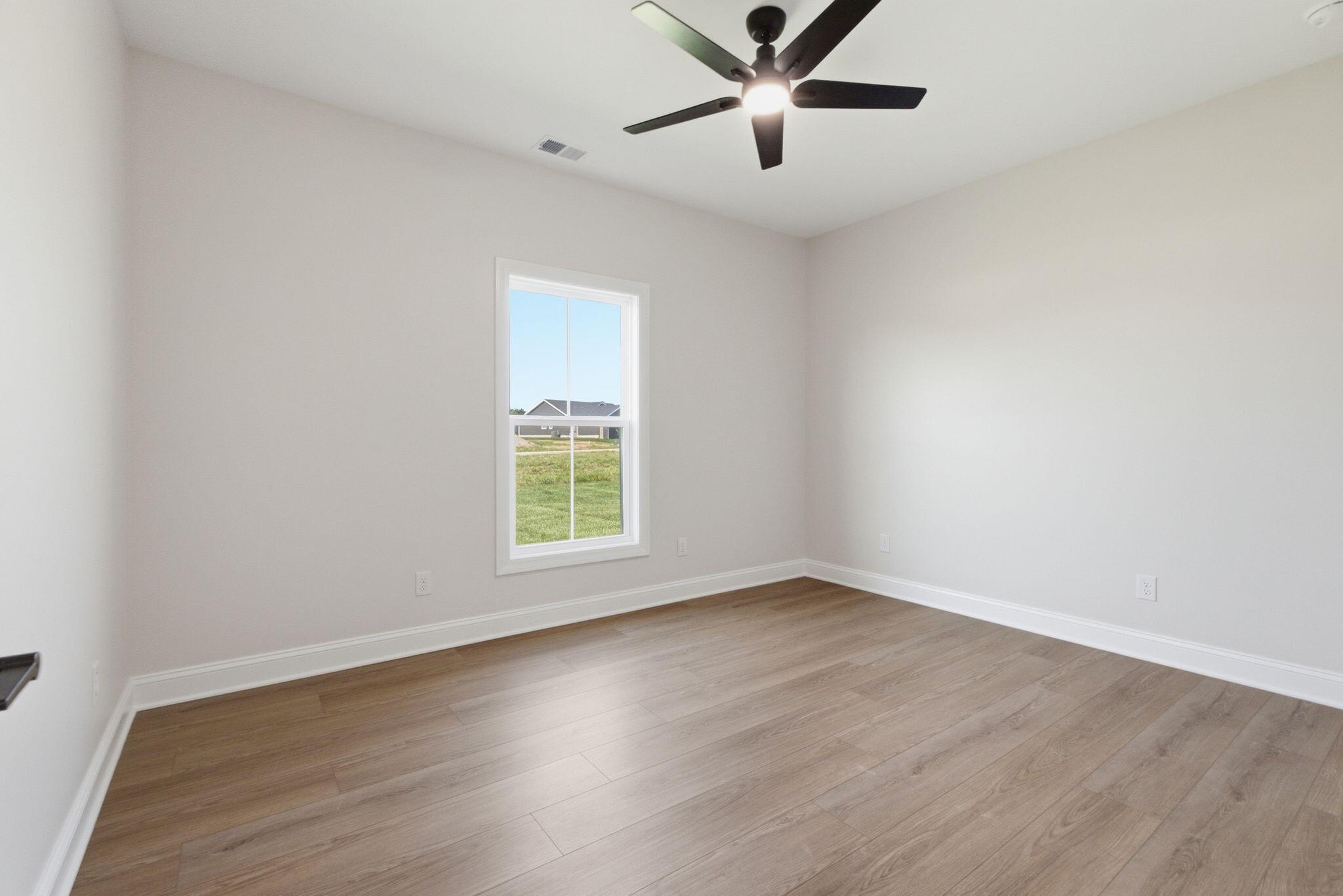 611 Comanche Drive Property Photo 22