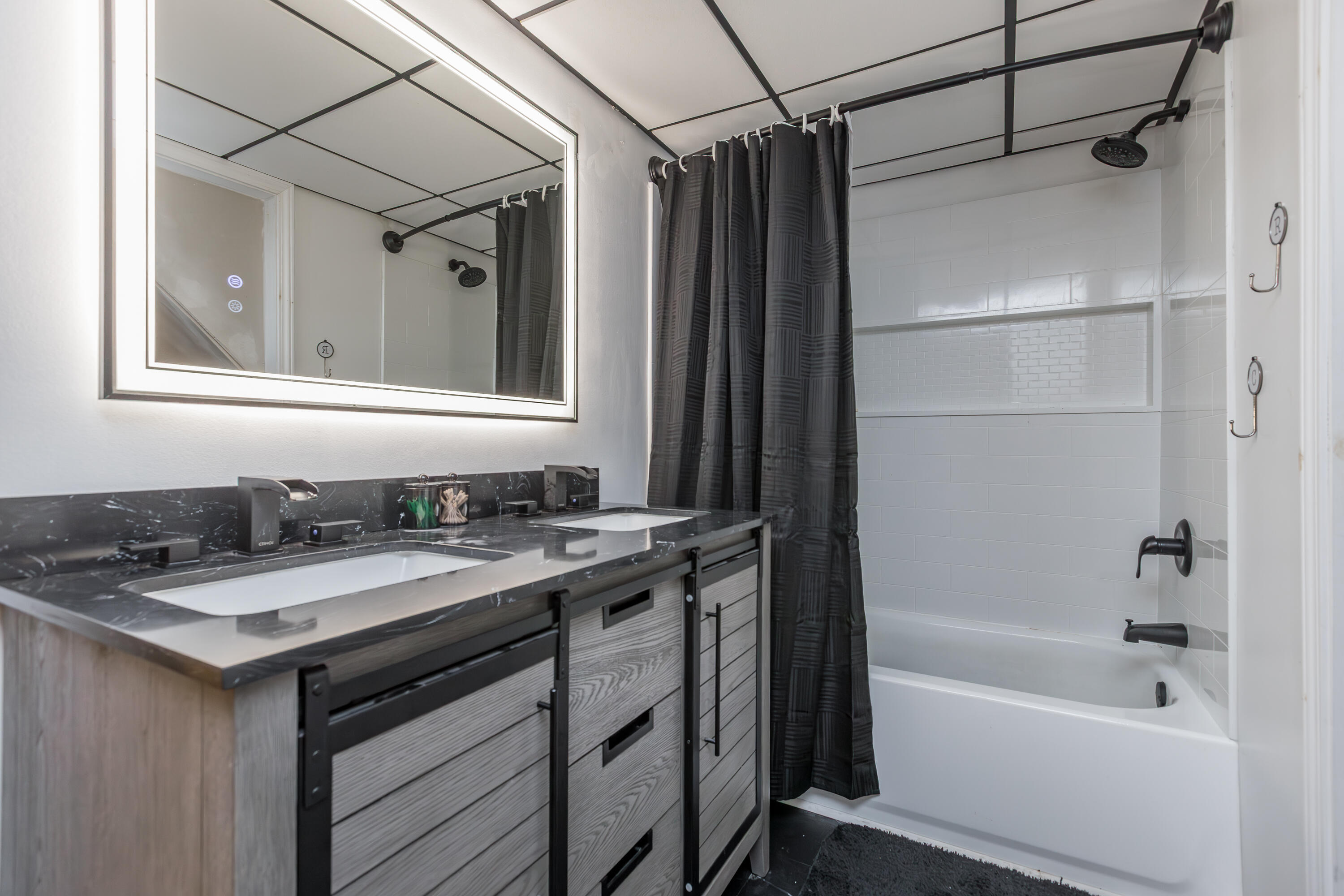 110 White Conkwright Road Property Photo 11