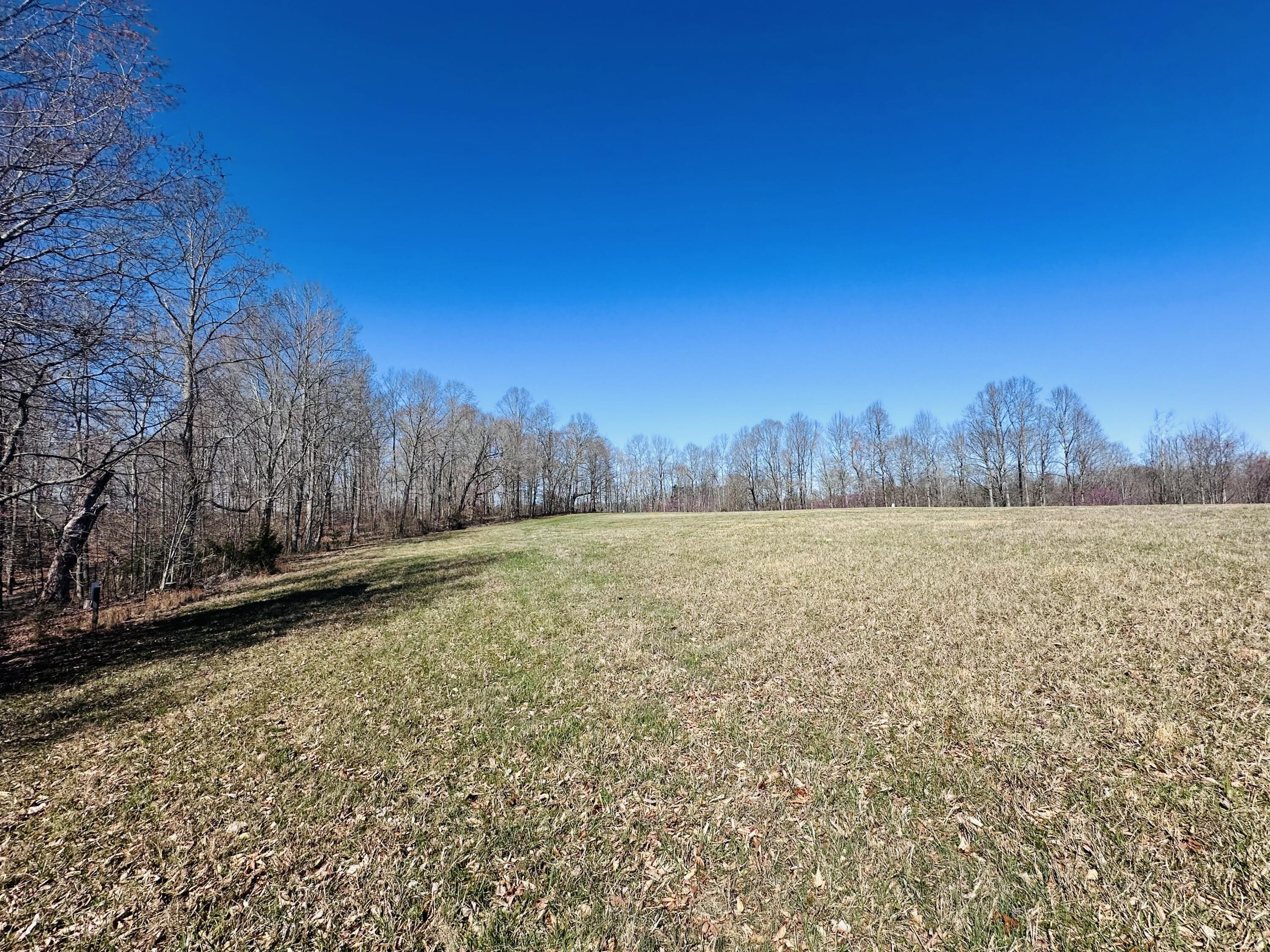 105 & 107 Cascade Circle Property Photo 2