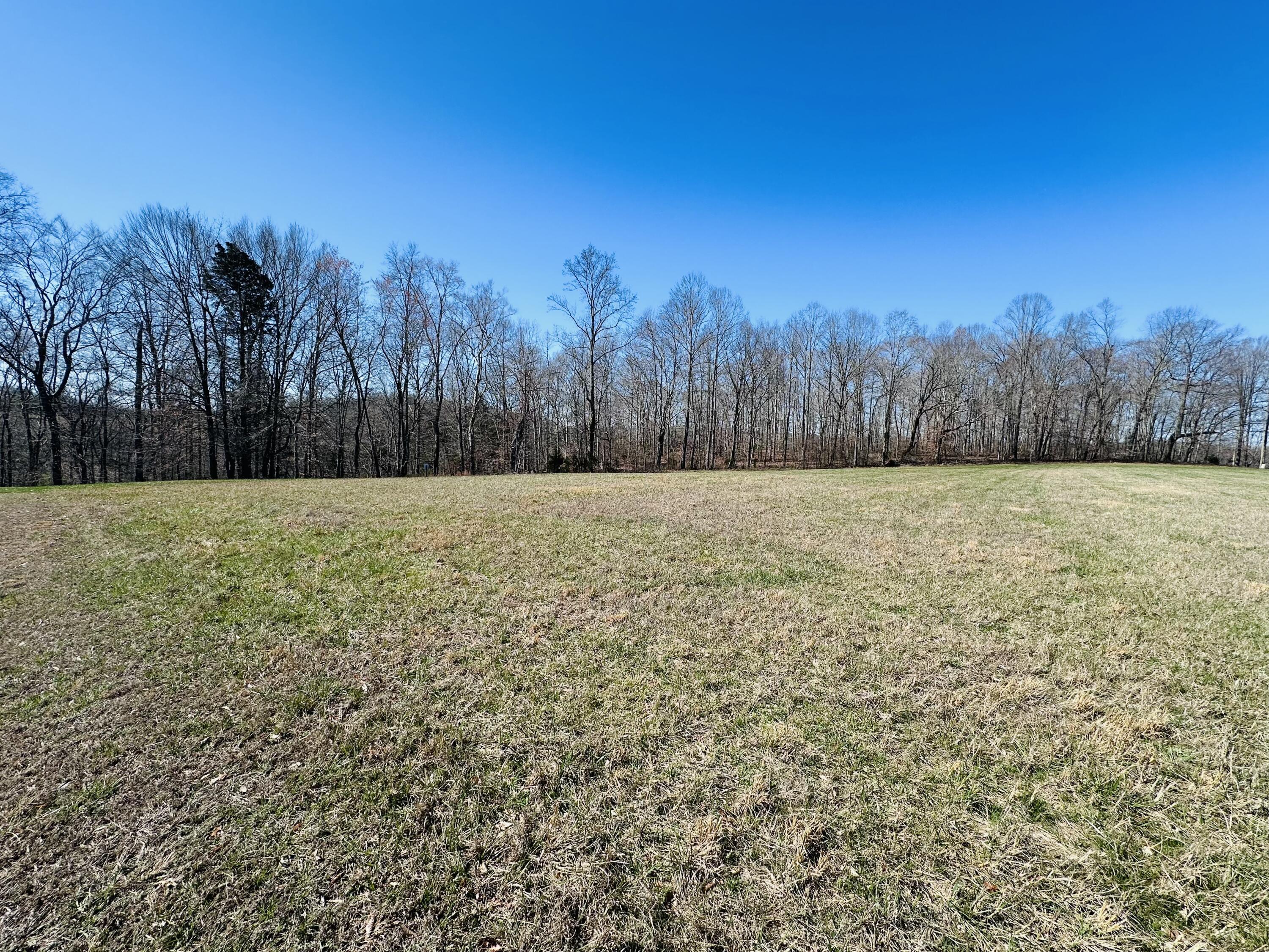 105 & 107 Cascade Circle Property Photo 4