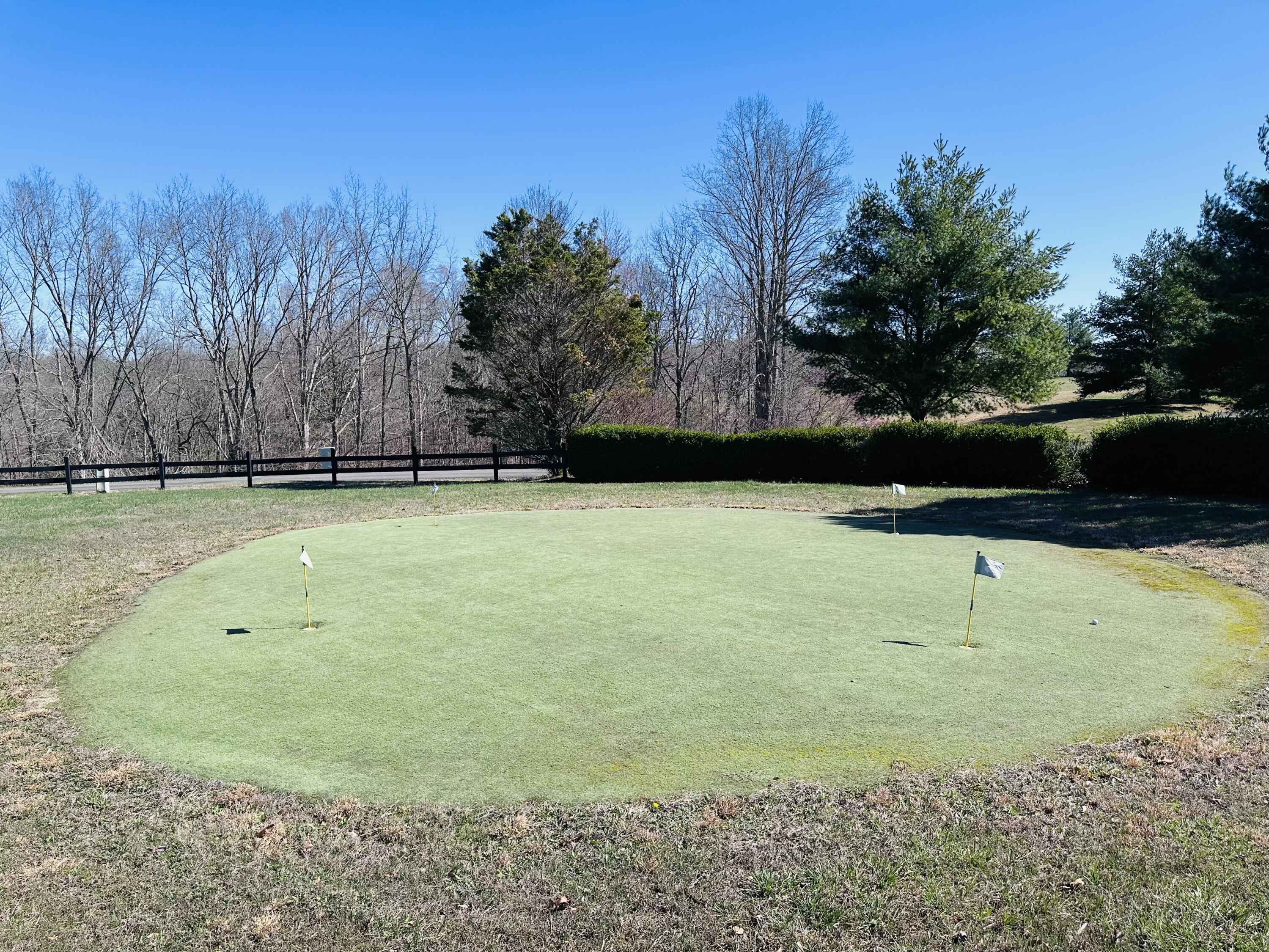 105 & 107 Cascade Circle Property Photo 8