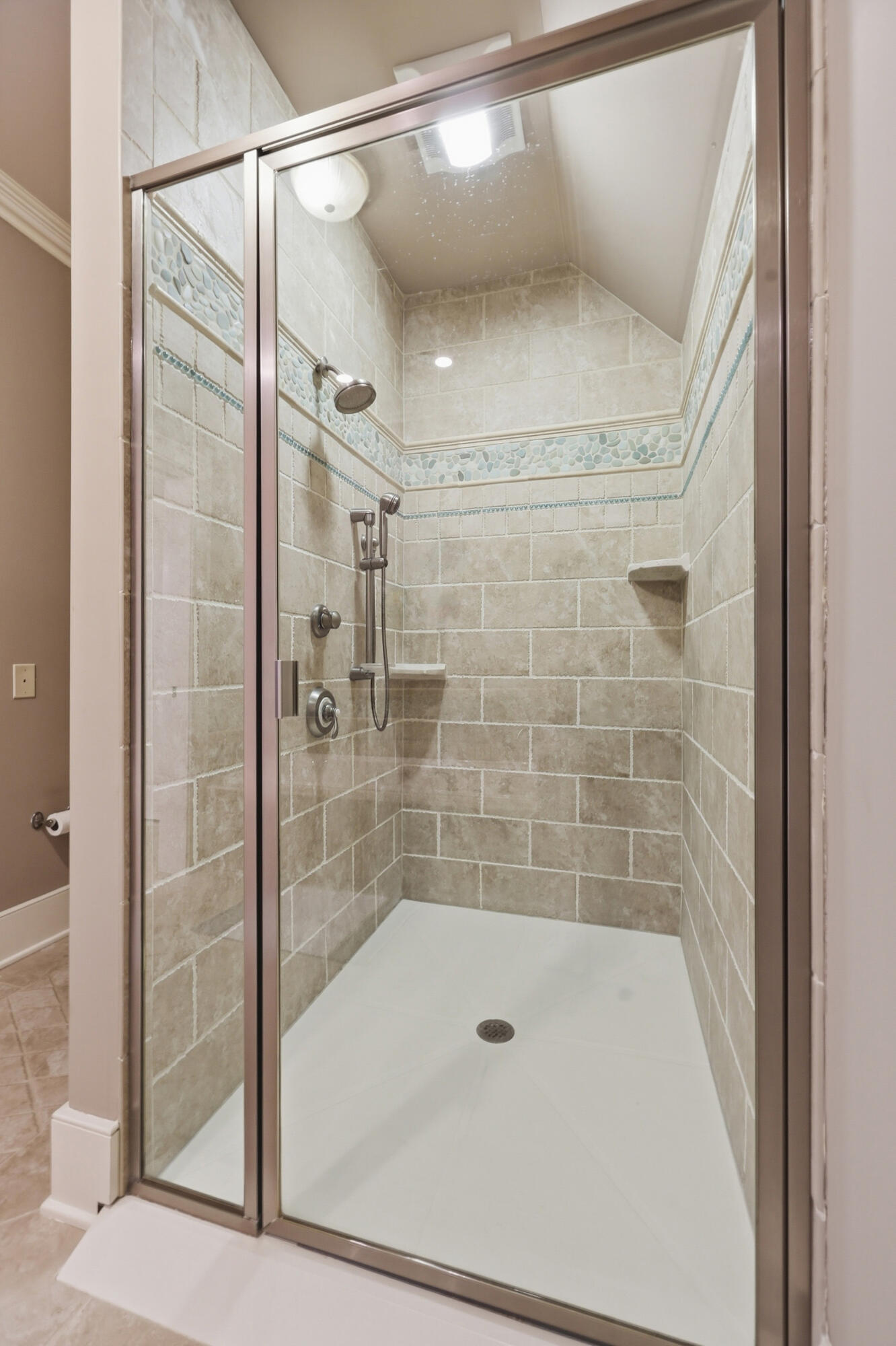 4848 Chelmsbury Lane Property Photo 71