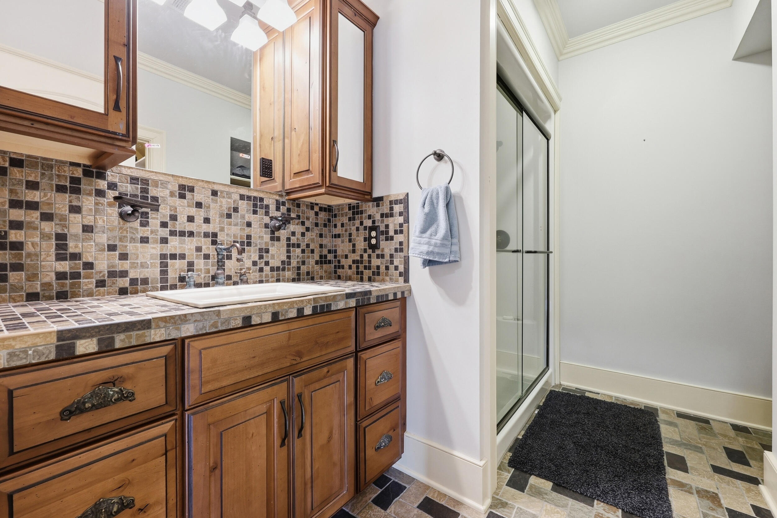 4848 Chelmsbury Lane Property Photo 84