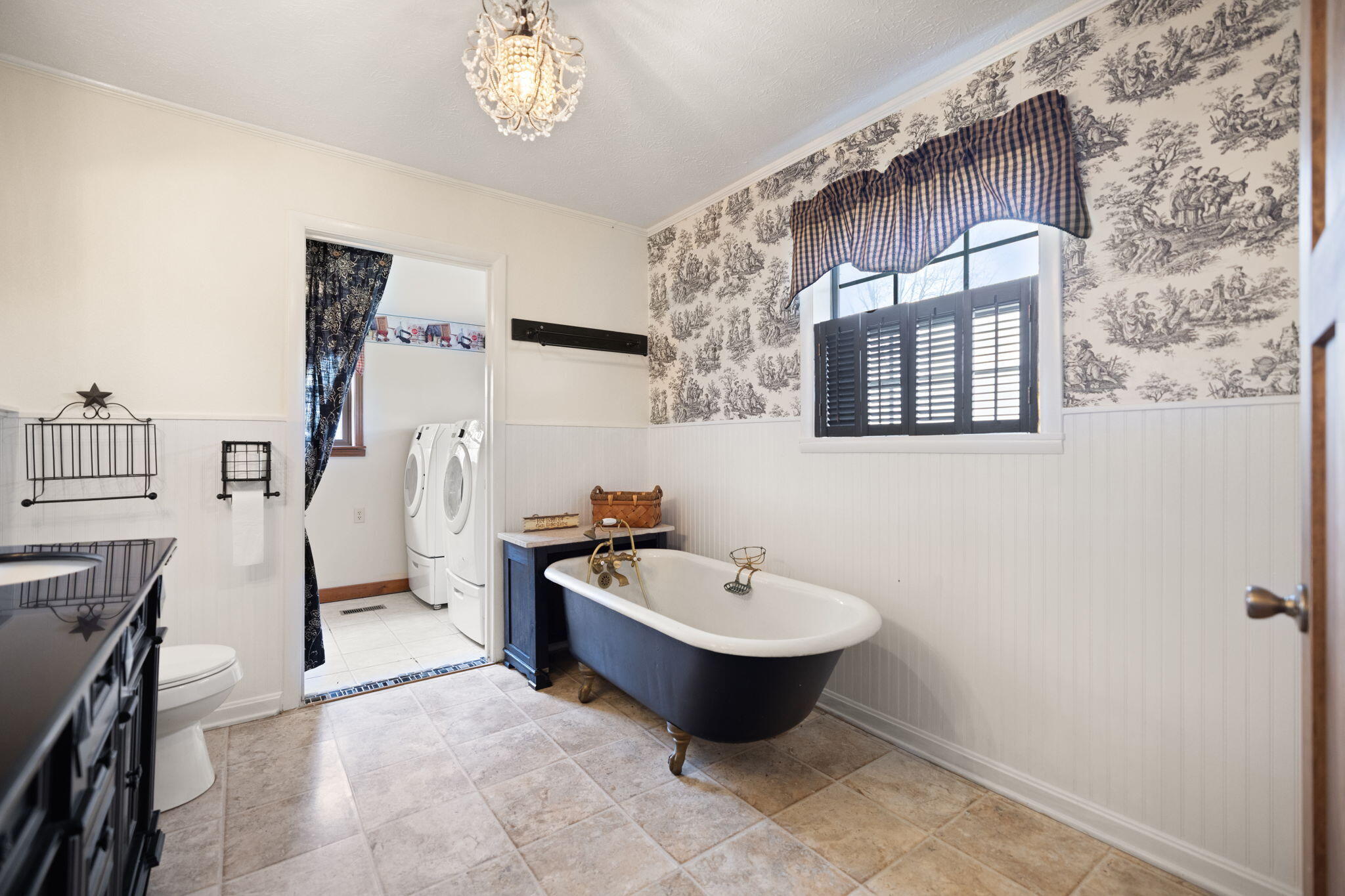 7800 Highway 1643 Property Photo 46