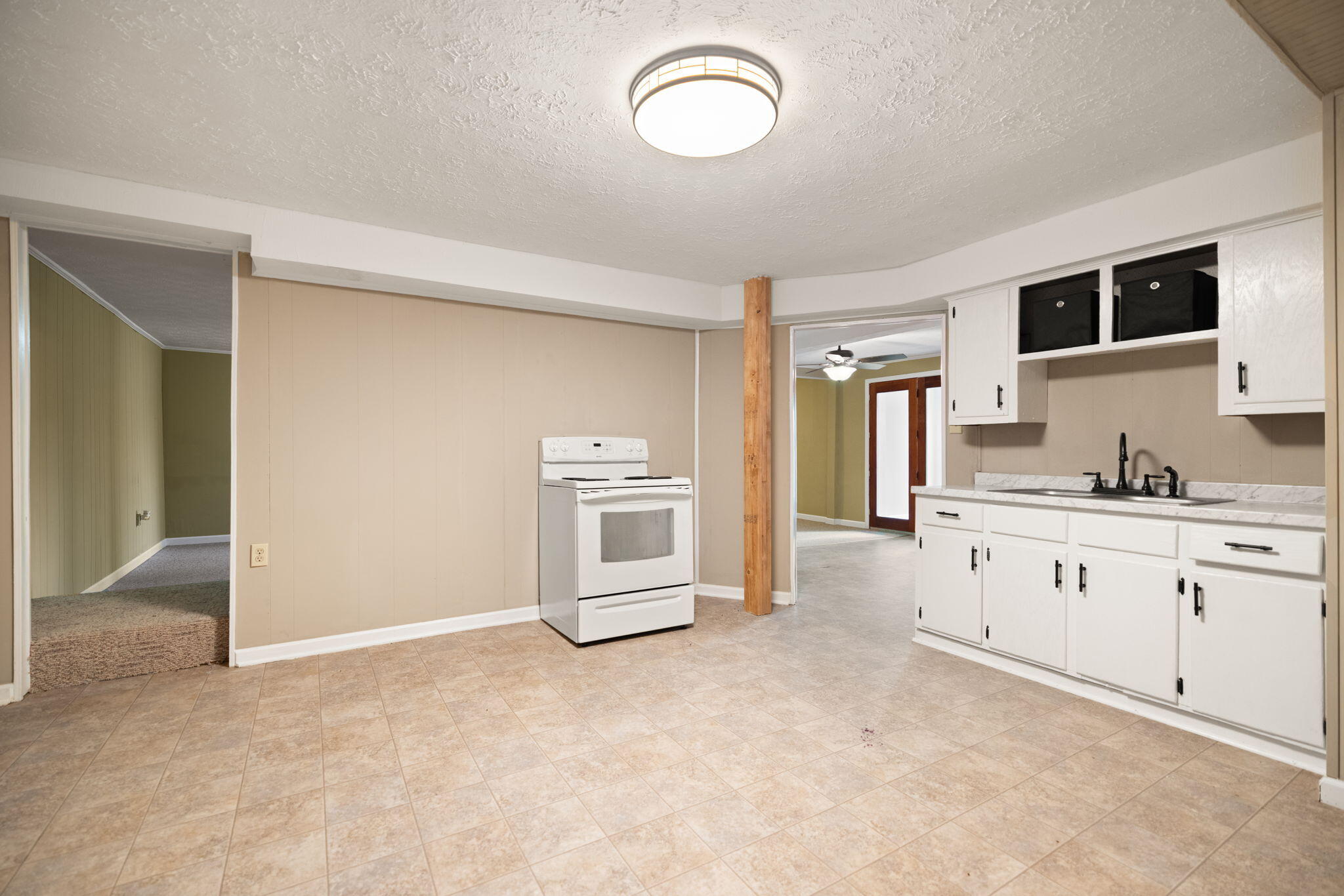 7800 Highway 1643 Property Photo 64