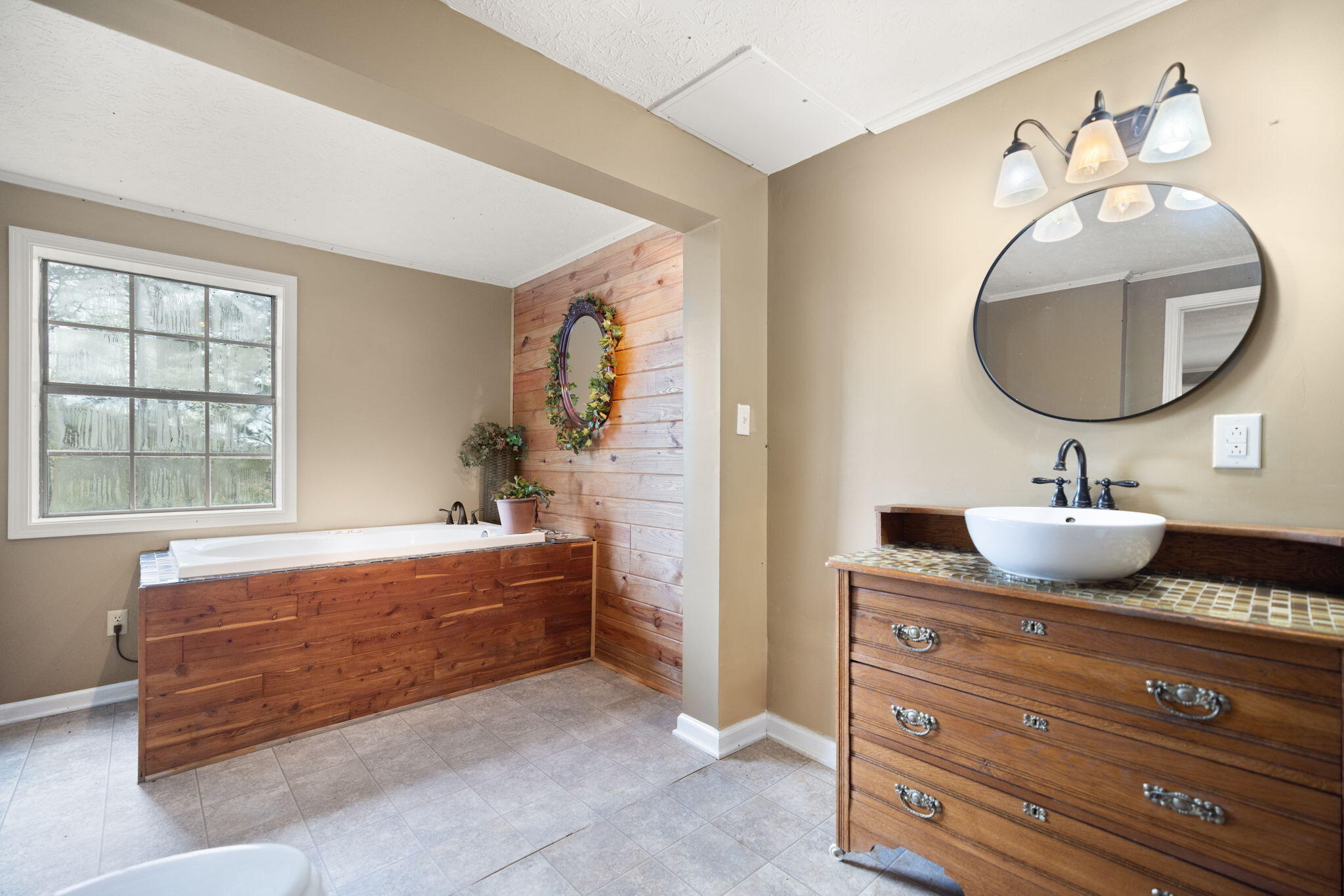 7800 Highway 1643 Property Photo 69