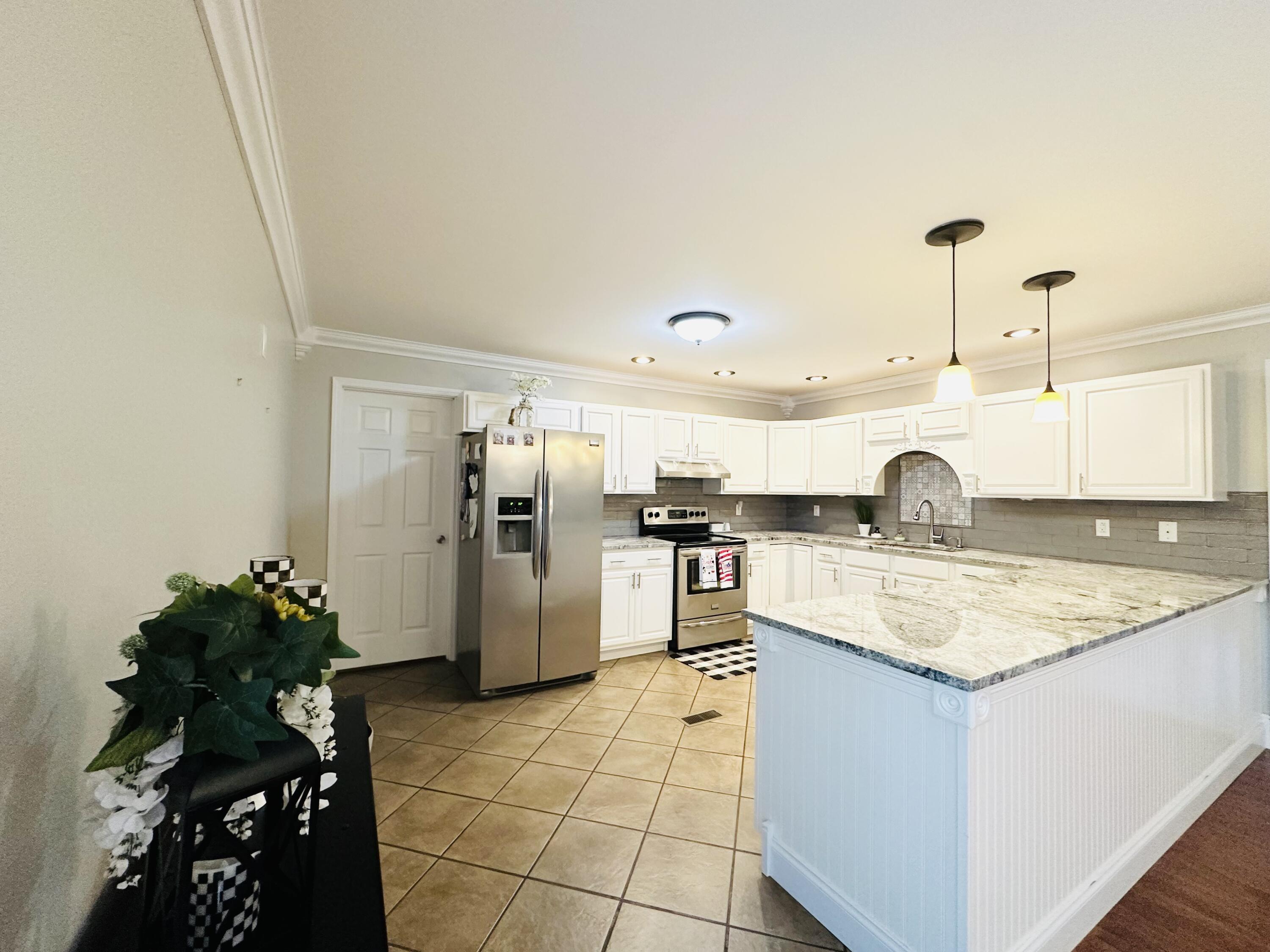 174 Collins Gibson Road Property Photo 11