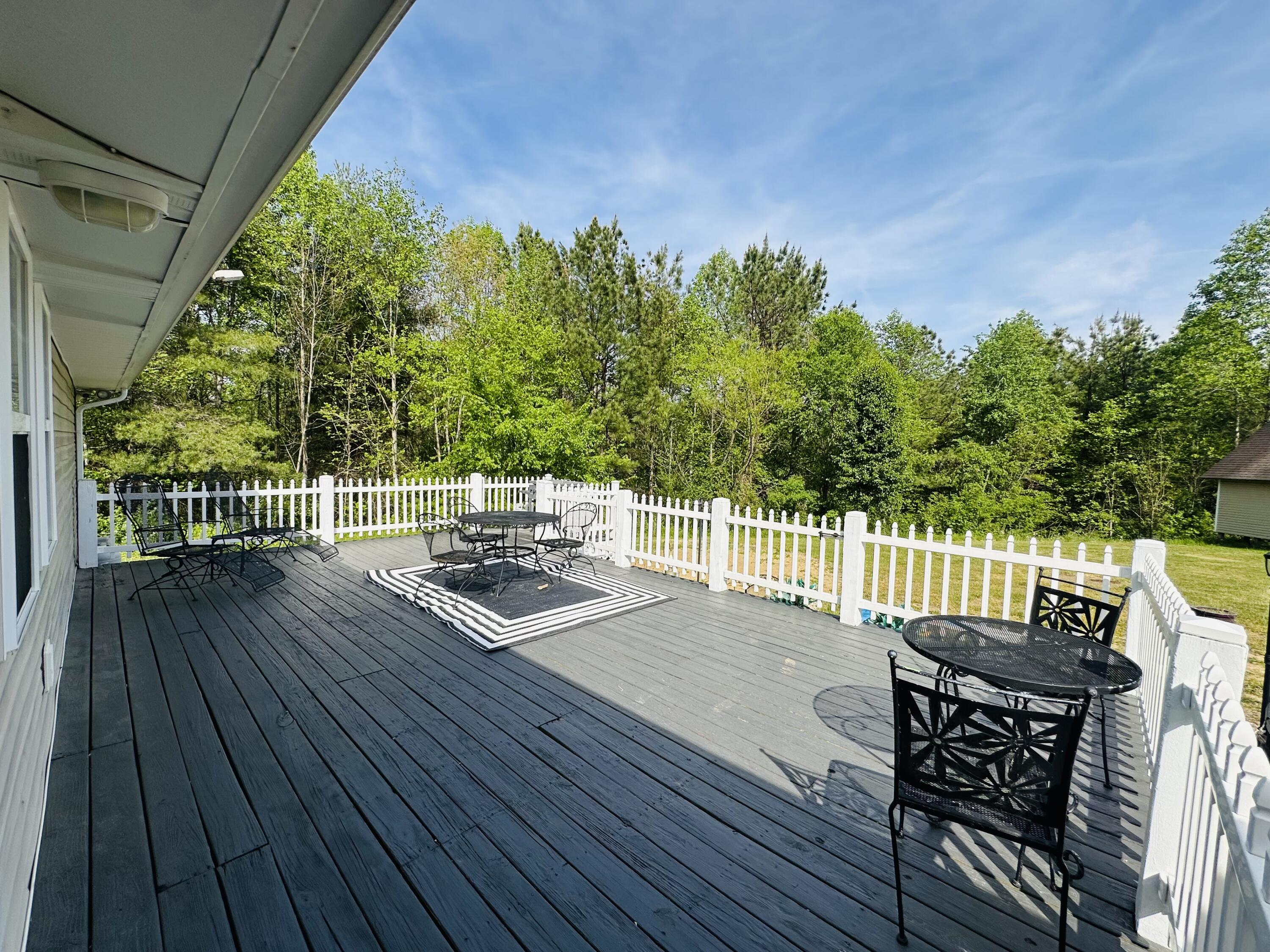 174 Collins Gibson Road Property Photo 44