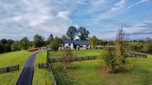 120 Hackett Pike Property Photo 2