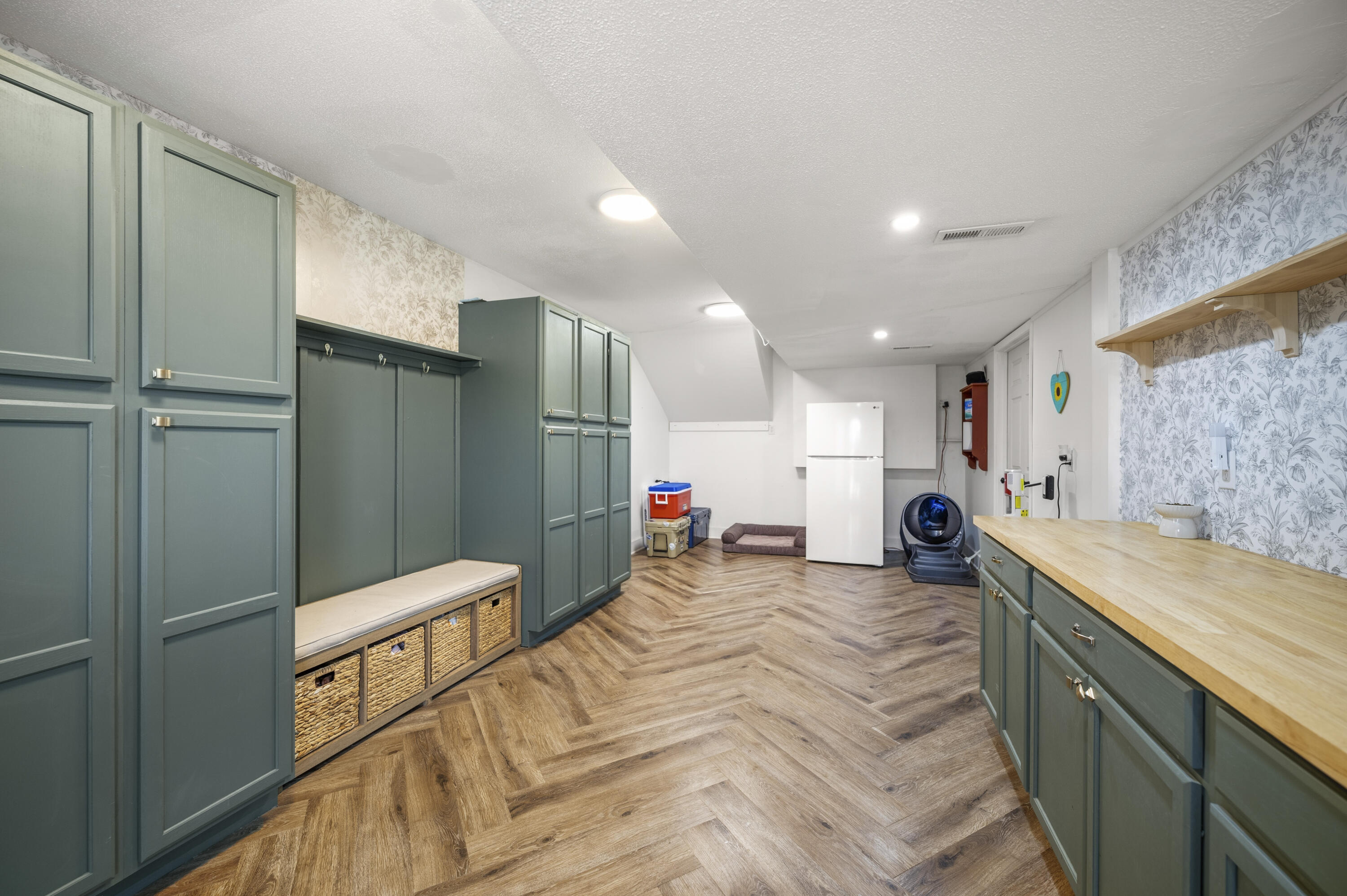 120 Hackett Pike Property Photo 42