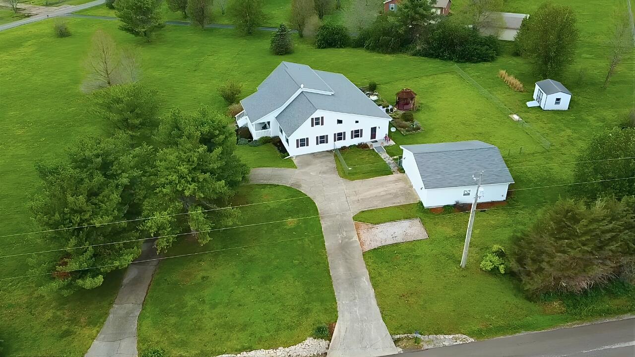 101 Hughley Lane Property Photo 2