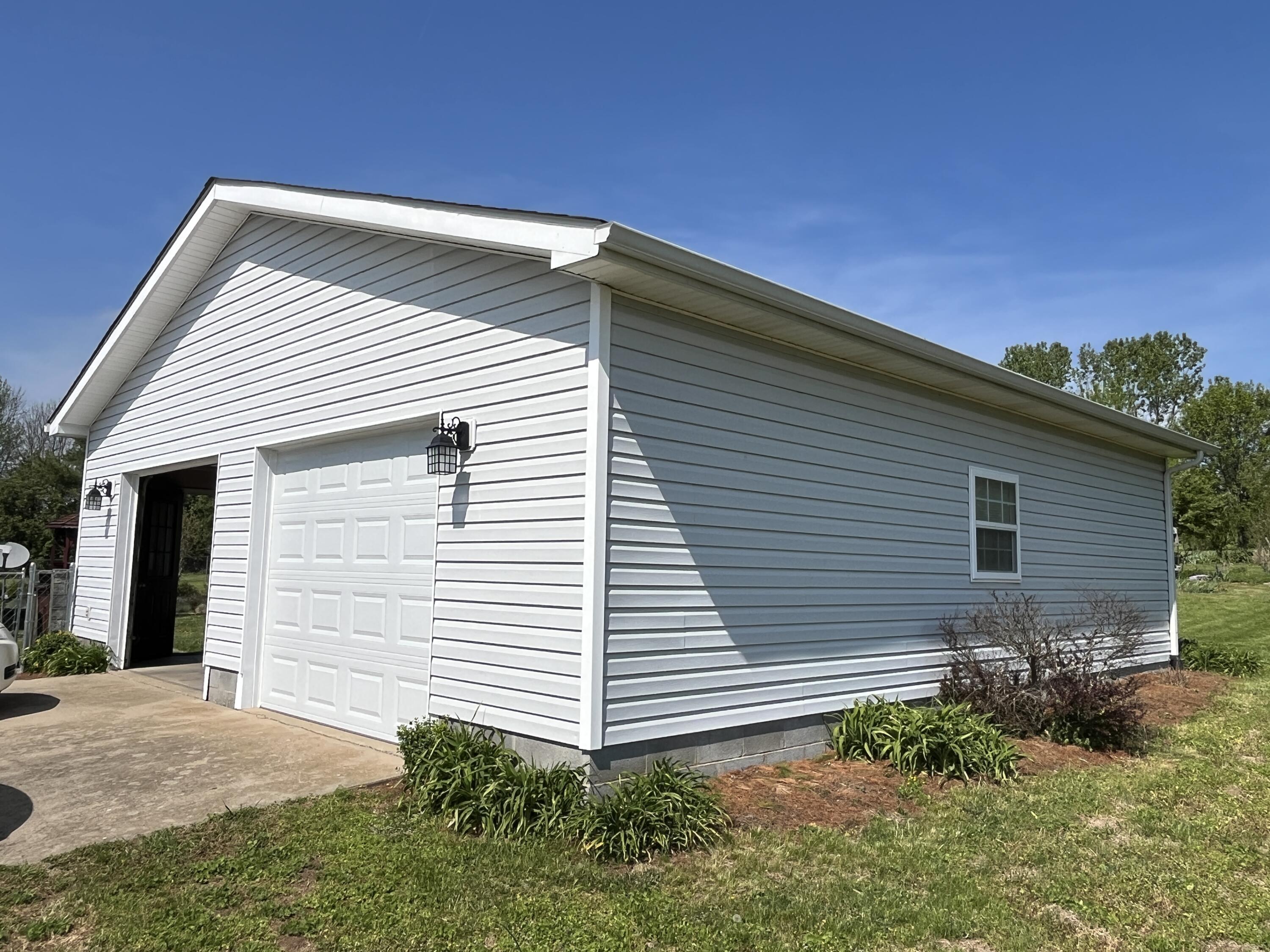 101 Hughley Lane Property Photo 31