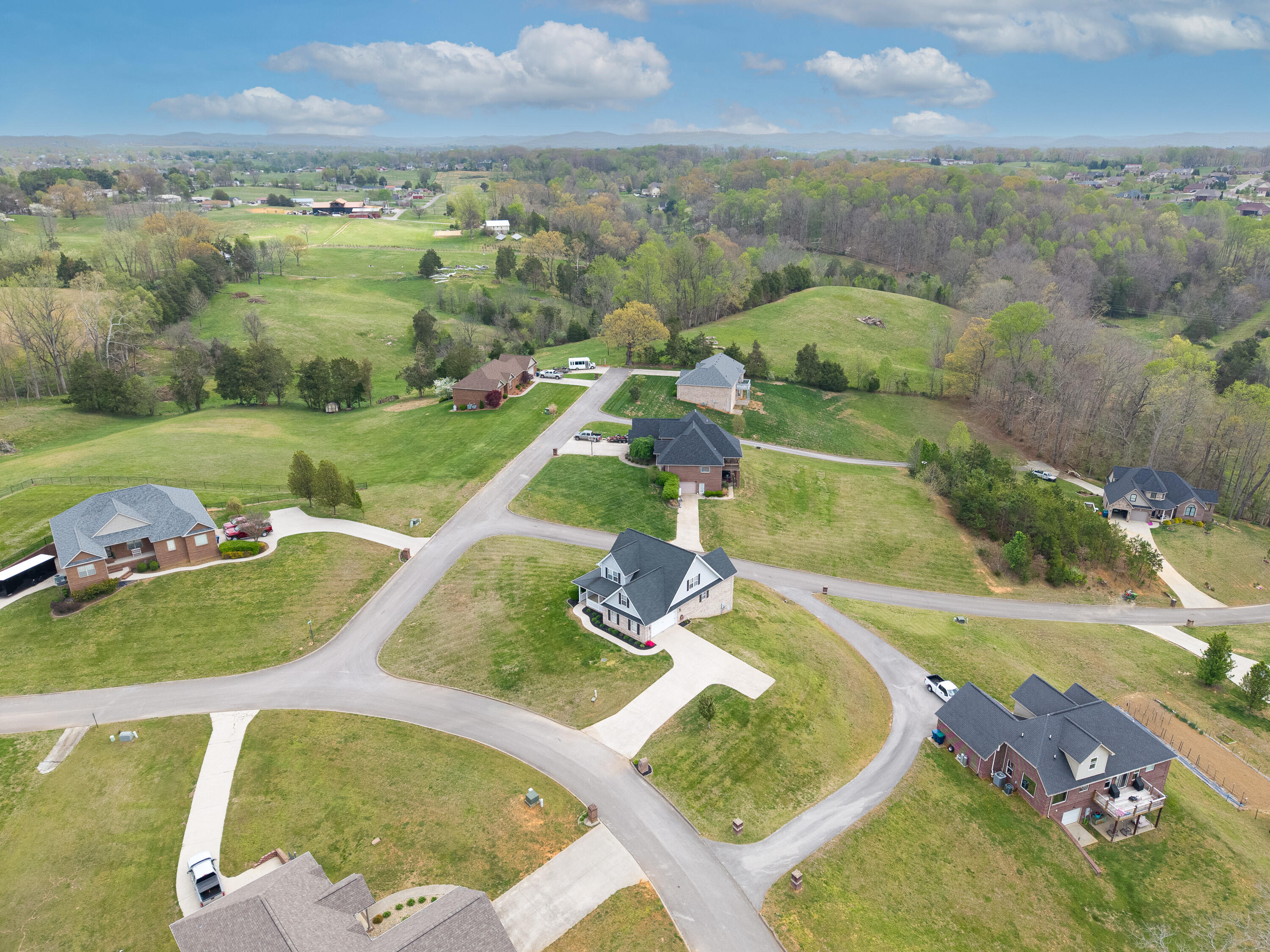 339 Silver Creek Drive Property Photo 15