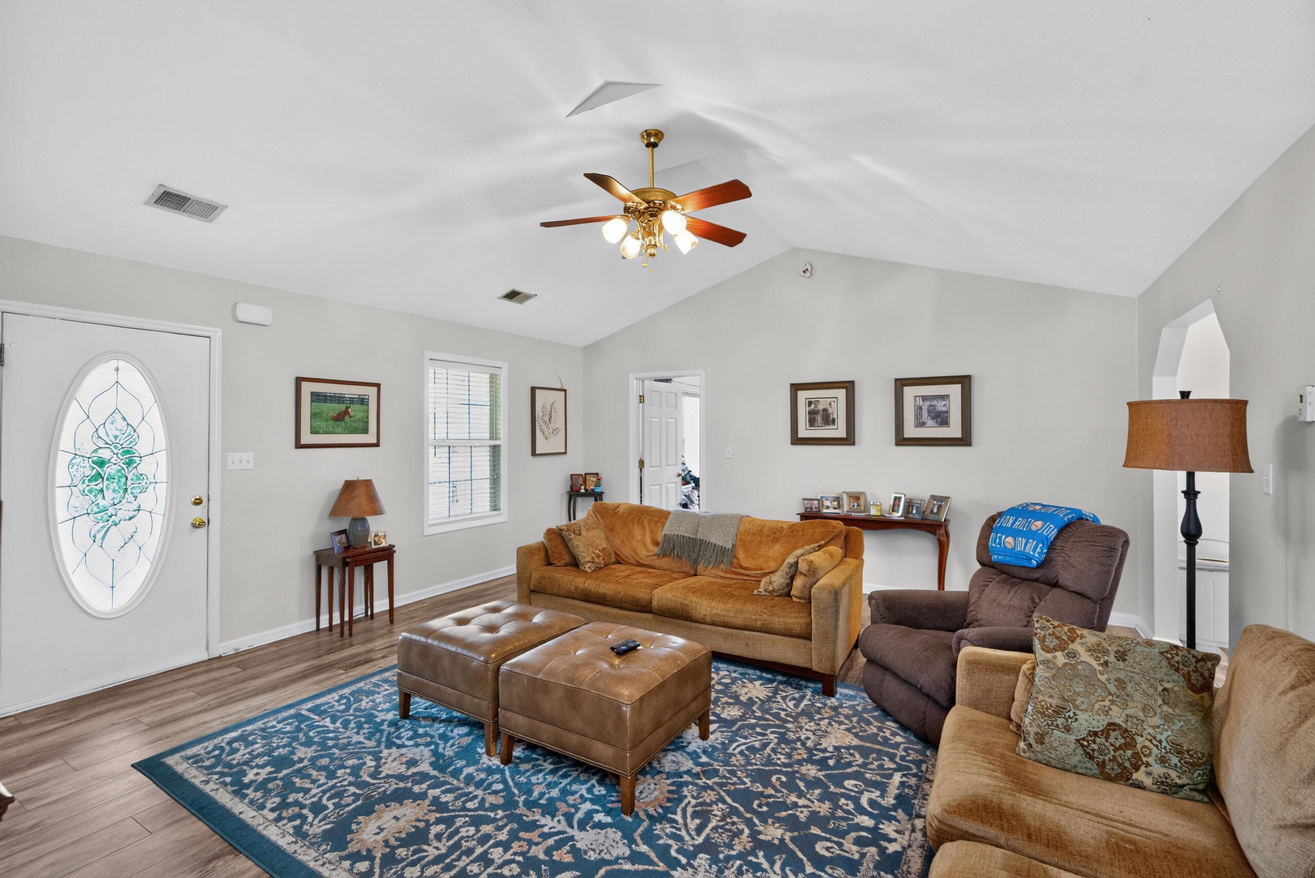 1657 Brassfield Road Property Photo 3