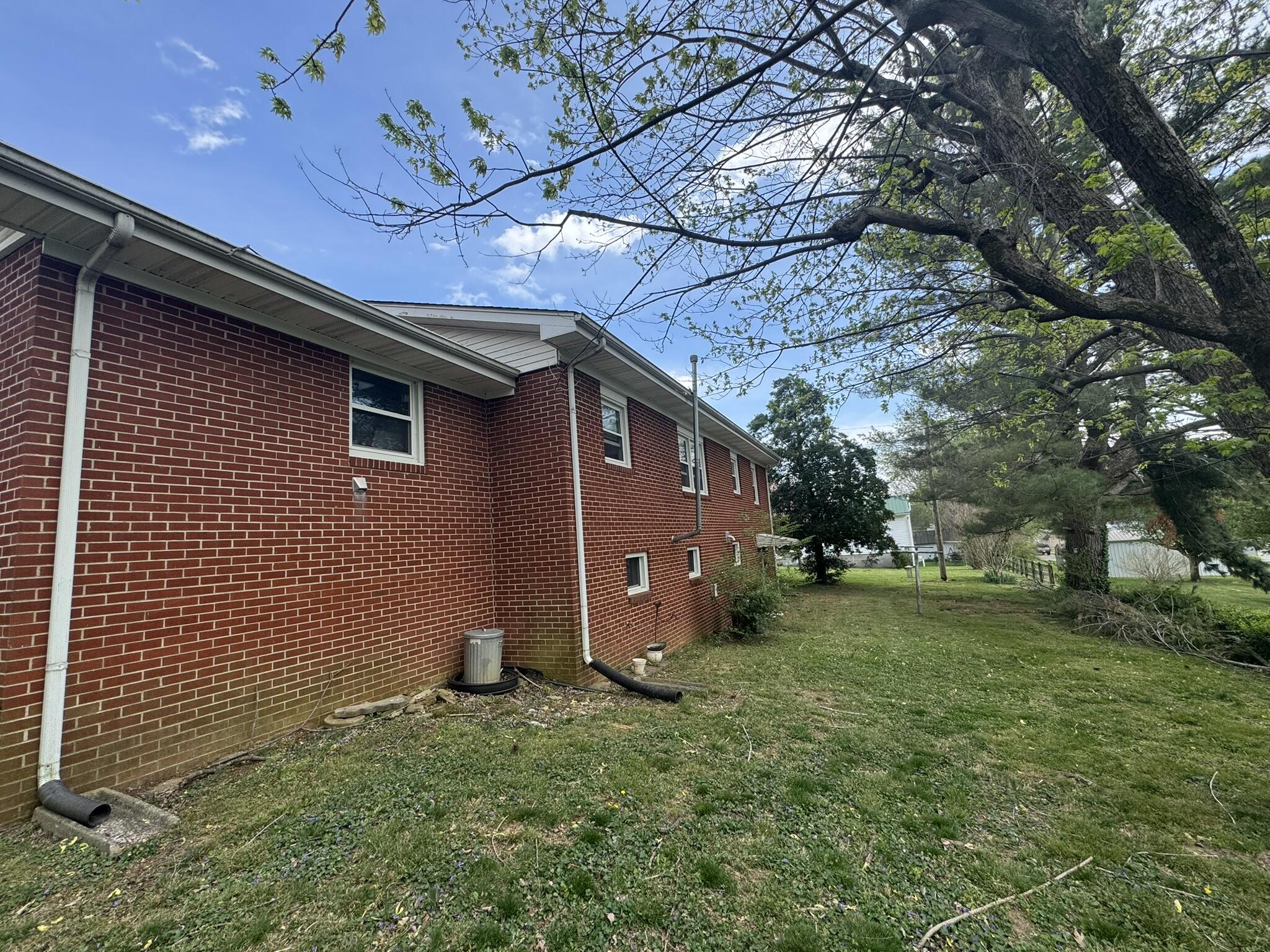 146 Grand Avenue Property Photo 6