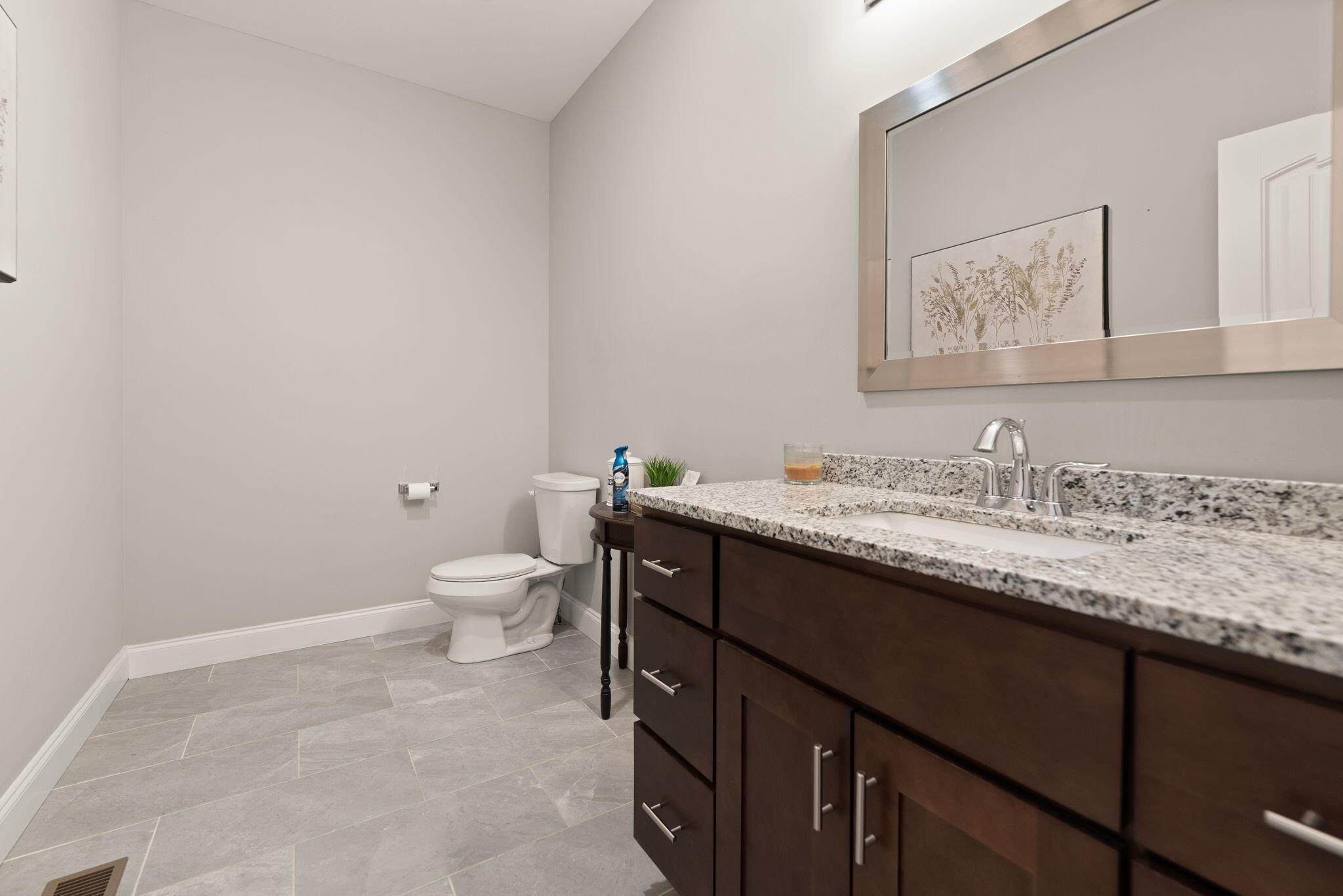 413 Natures Valley Drive Property Photo 29