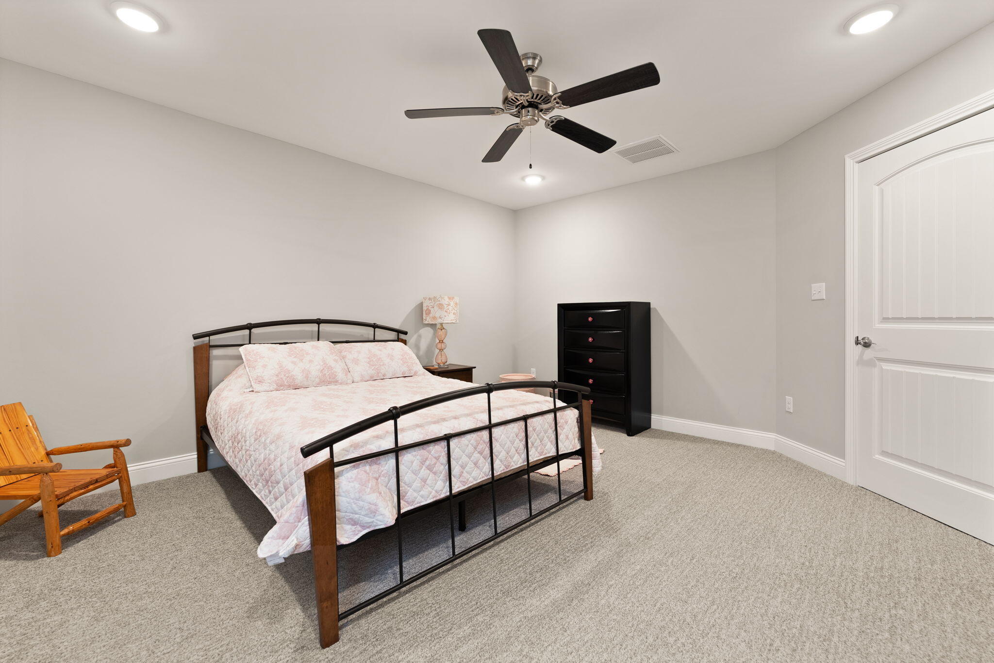 413 Natures Valley Drive Property Photo 31