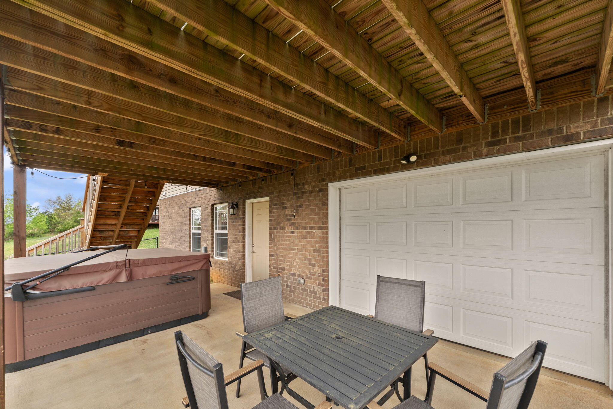413 Natures Valley Drive Property Photo 40