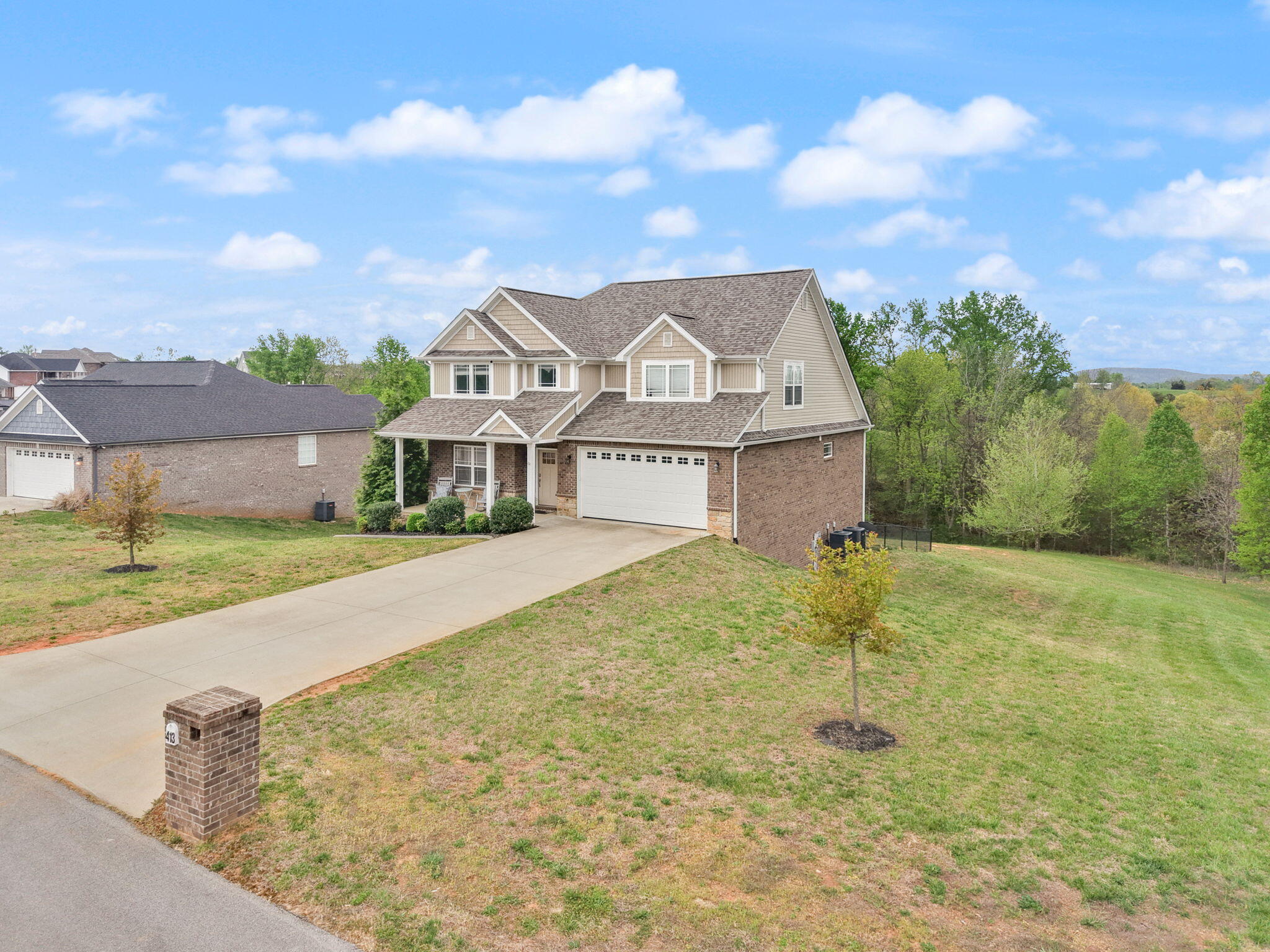 413 Natures Valley Drive Property Photo 42