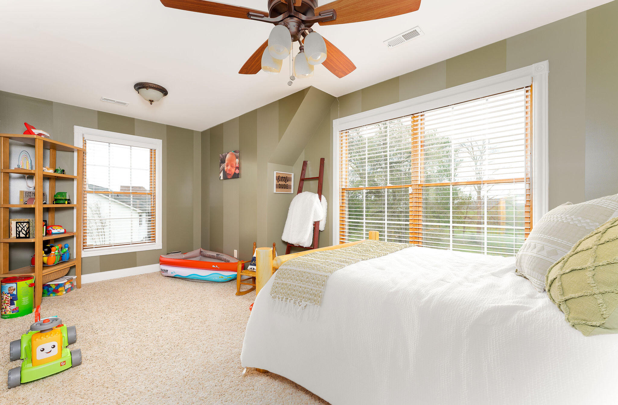 575 Sunset Boulevard Property Photo 39