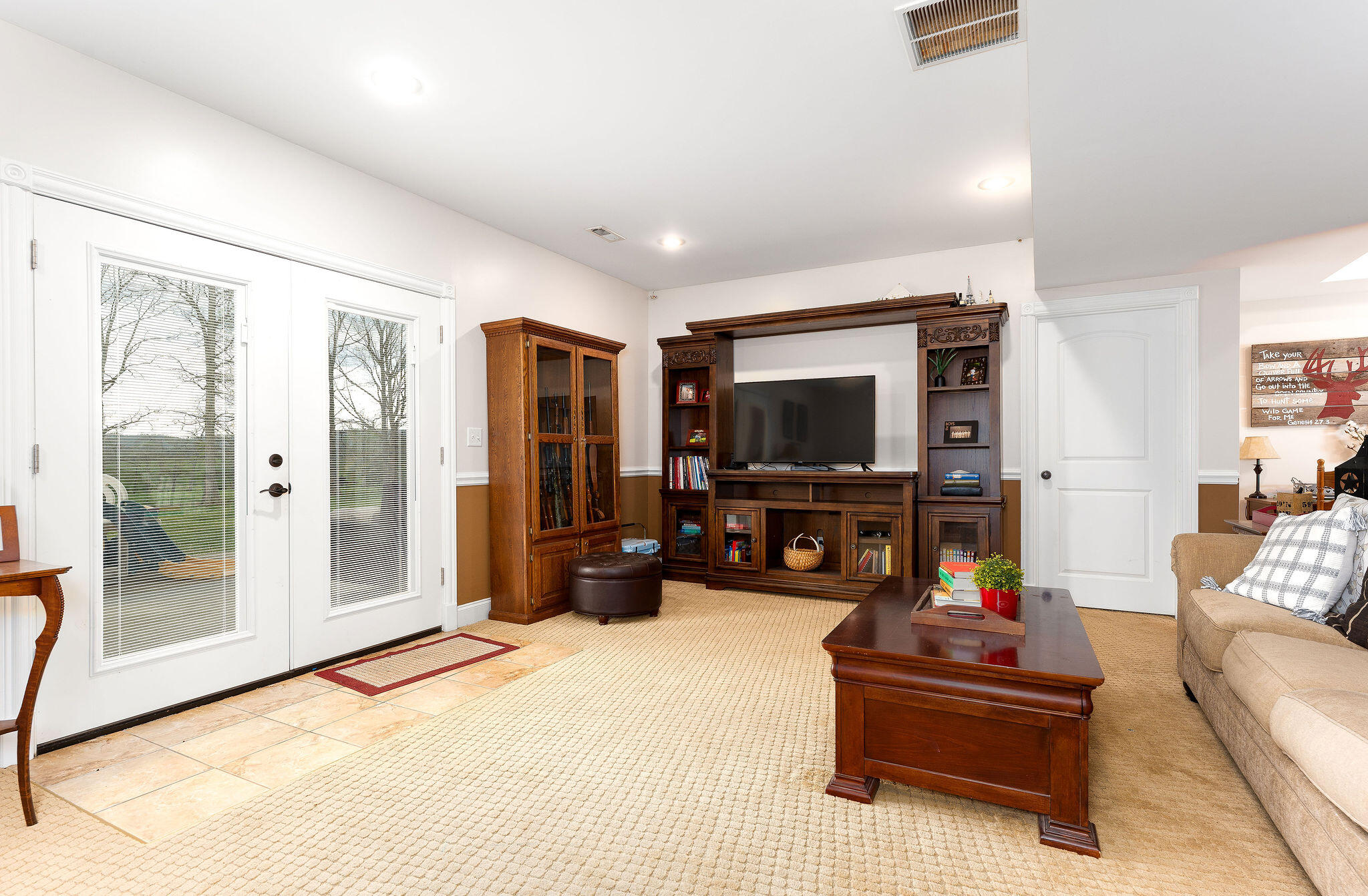 575 Sunset Boulevard Property Photo 53