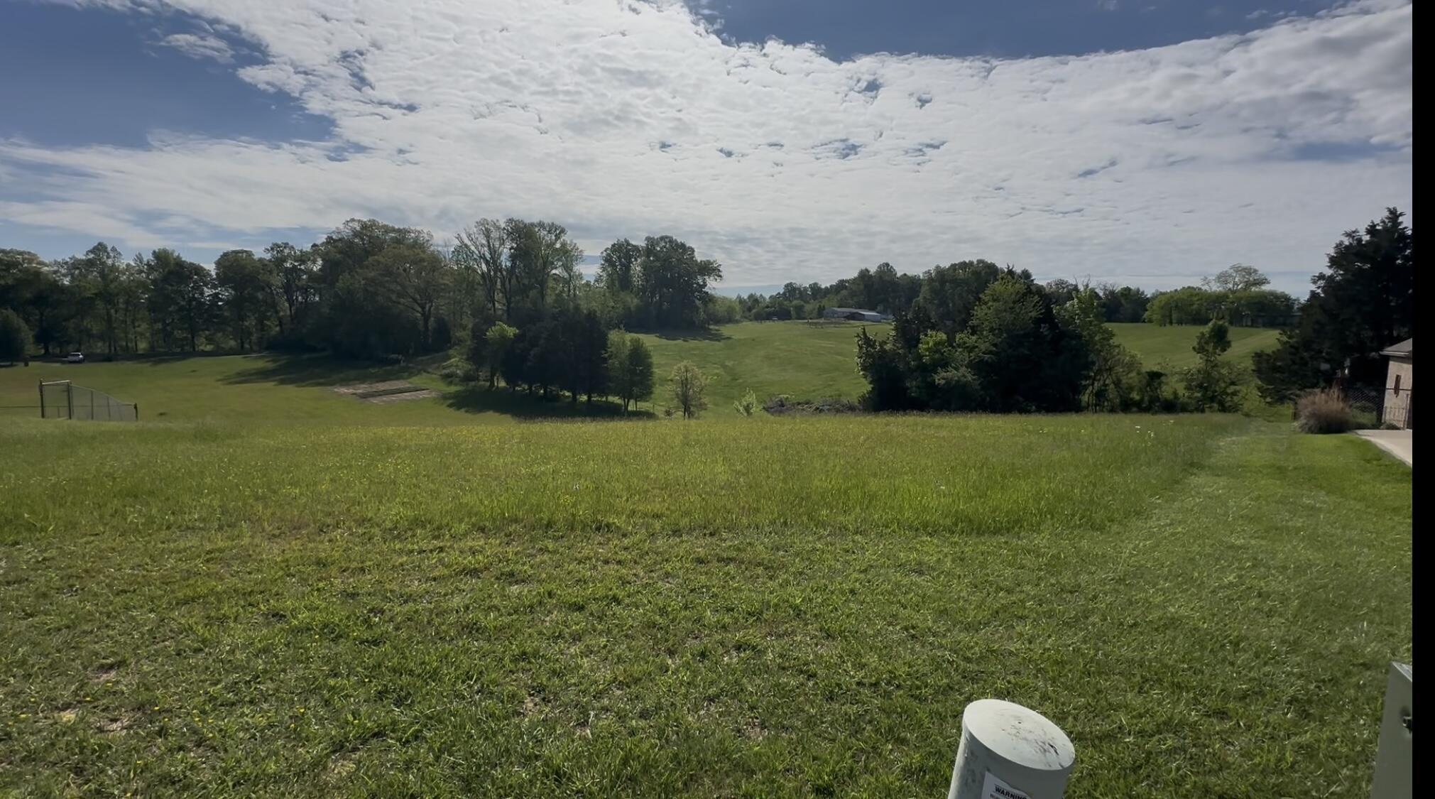 236 E Horizon Hills Drive Property Photo 1