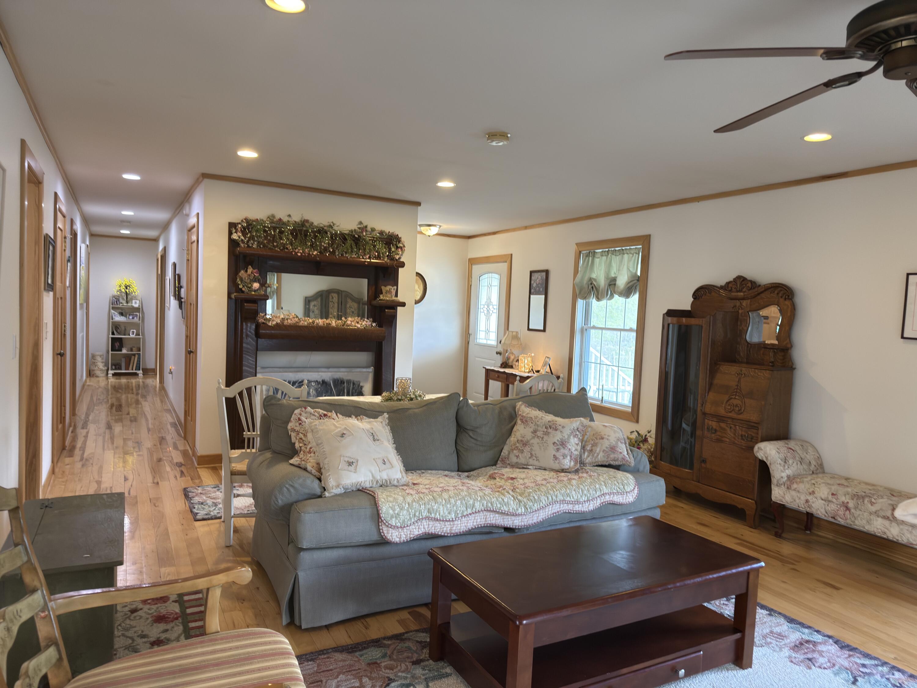 1461 Greasy Ridge Road Property Photo 13