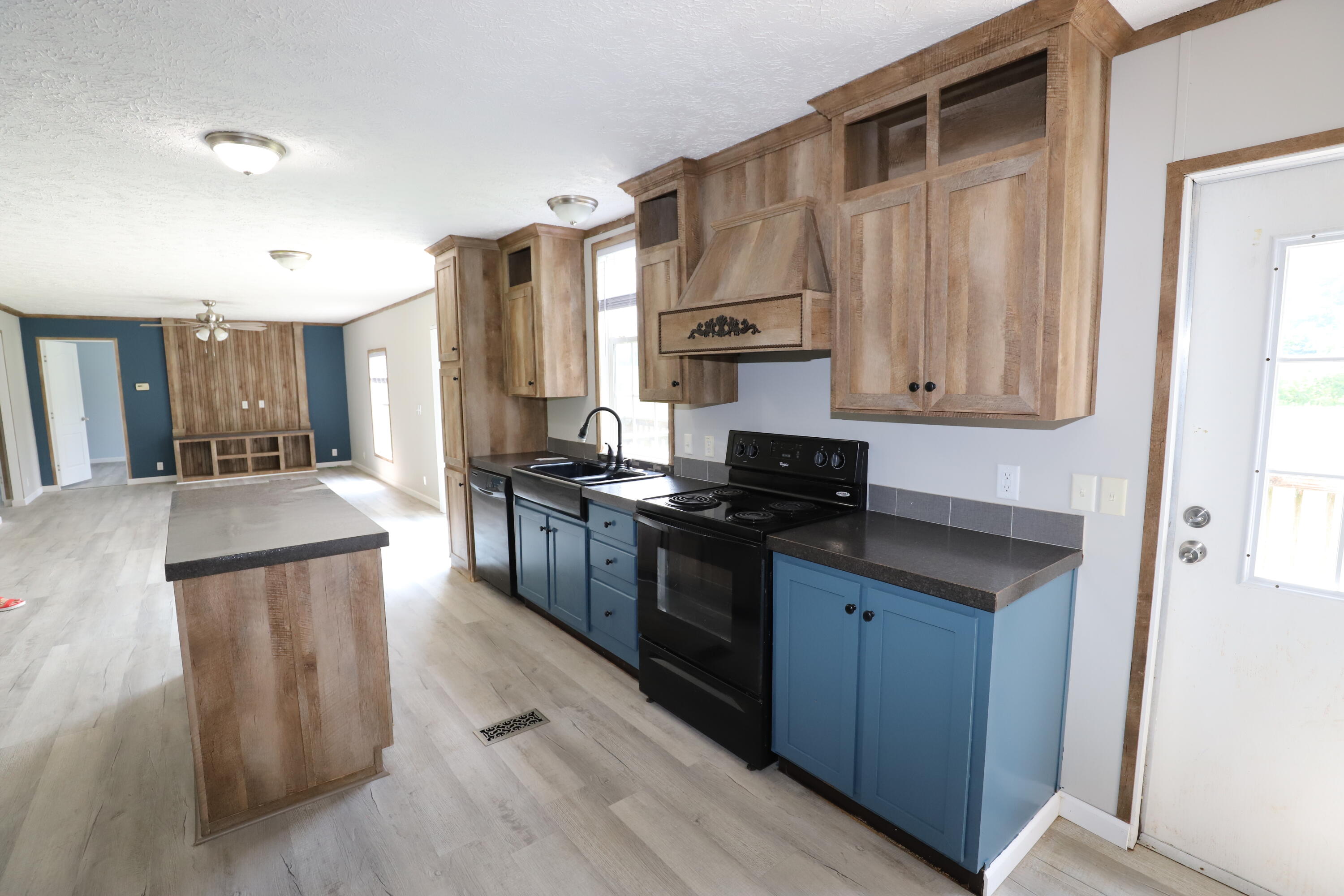 2825 Puncheon Creek Road Property Photo 4