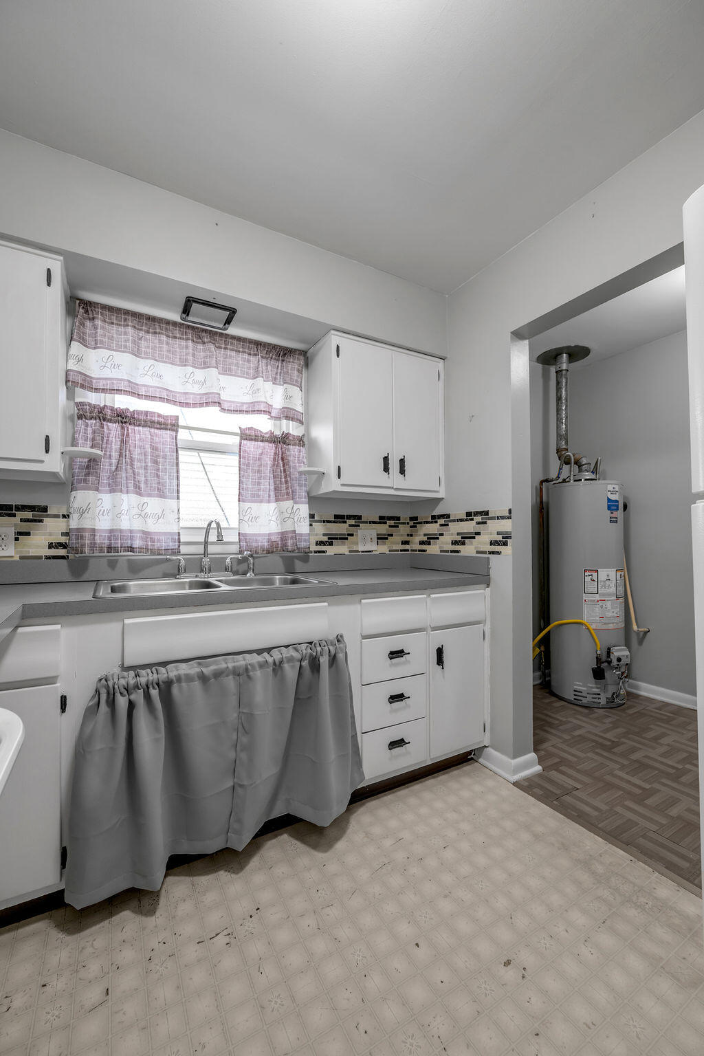 829 Carneal Road Property Photo 12