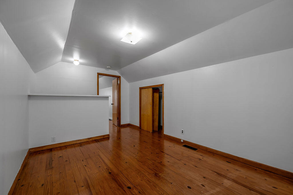 829 Carneal Road Property Photo 22