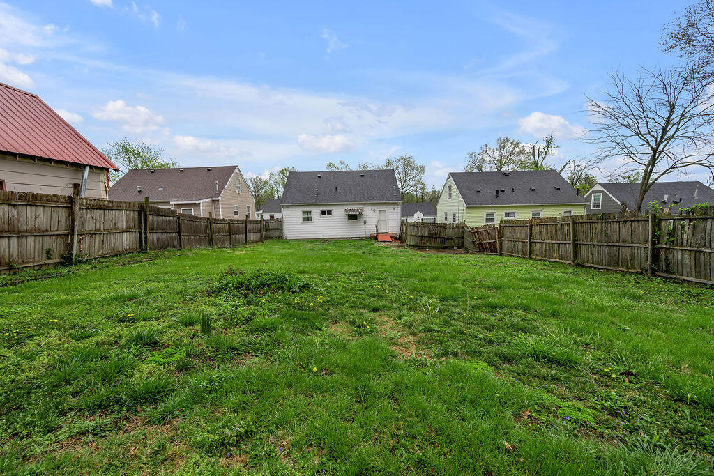829 Carneal Road Property Photo 27