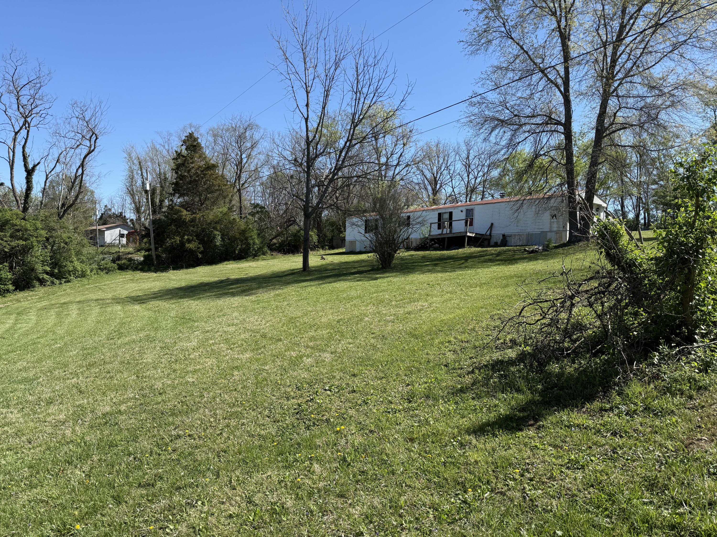 366 Brushy Fork Road Property Photo 3