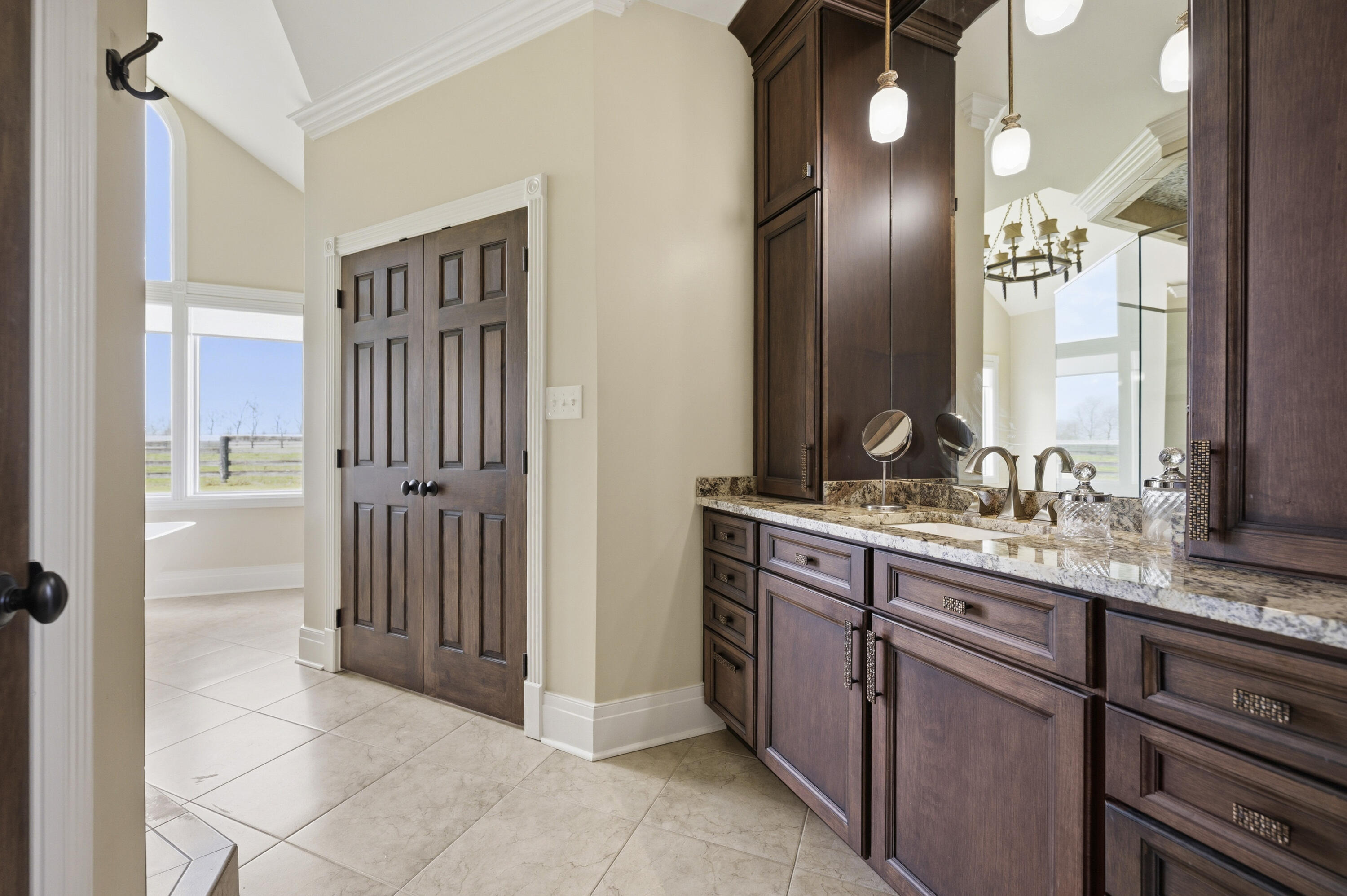 3600 Briar Hill Road Property Photo 37