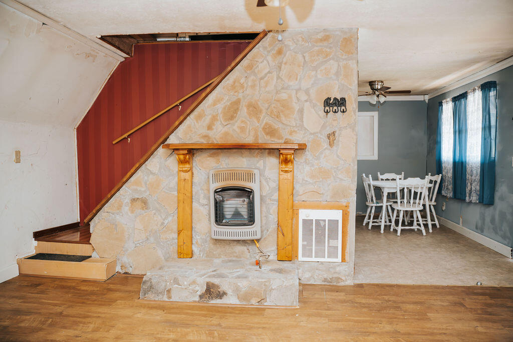 37 Turkey Ridge Rd Property Photo 5