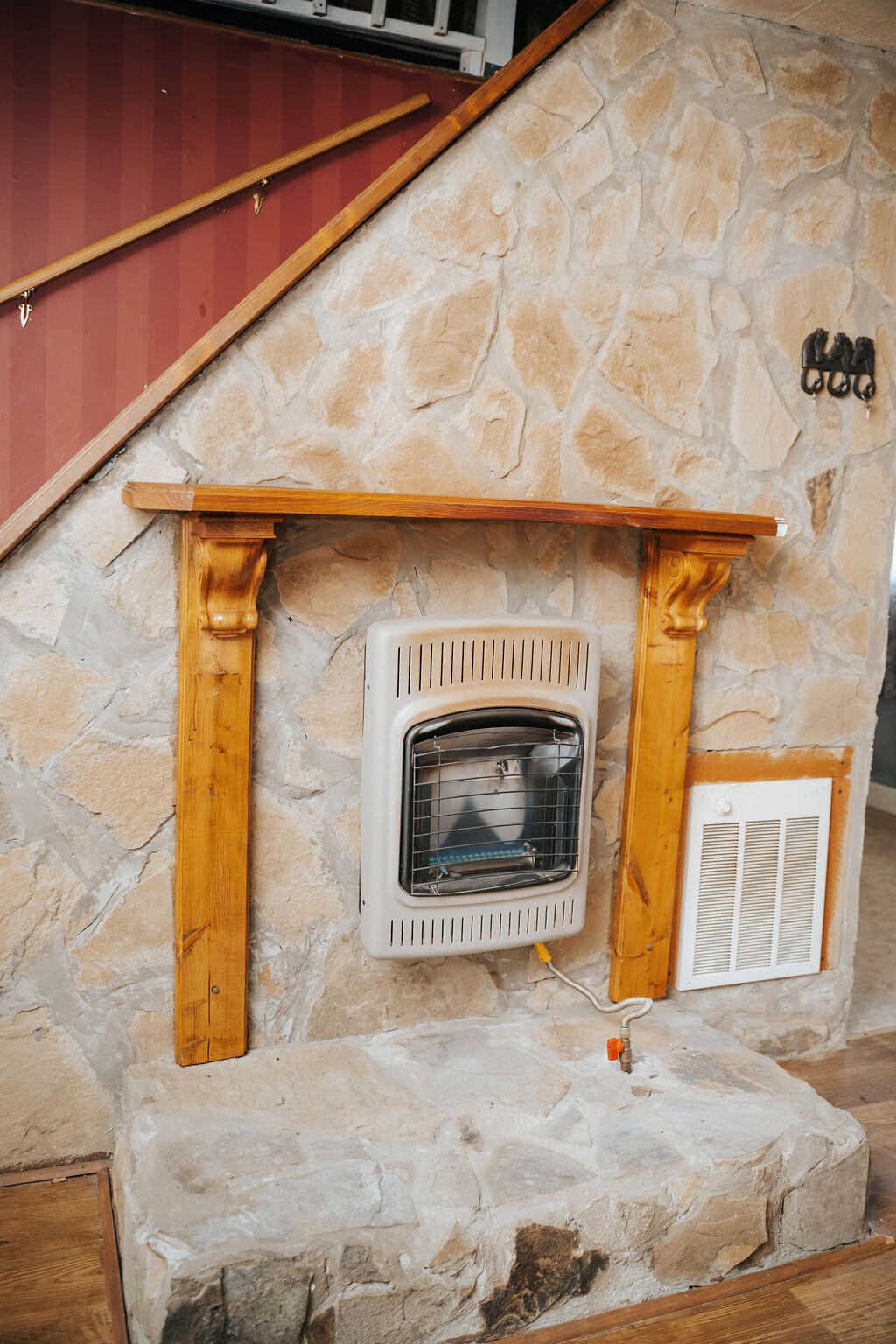 37 Turkey Ridge Rd Property Photo 13