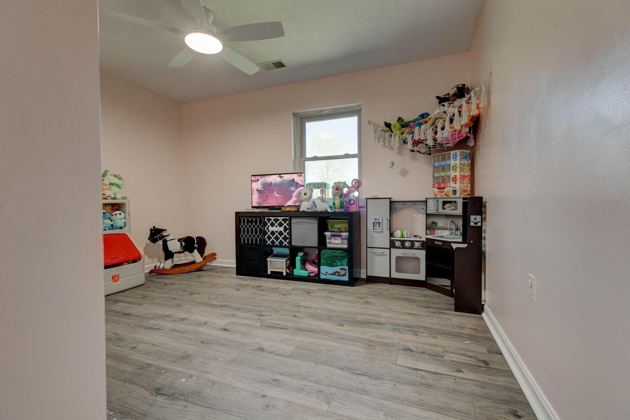 122 Azalea Court Property Photo 14