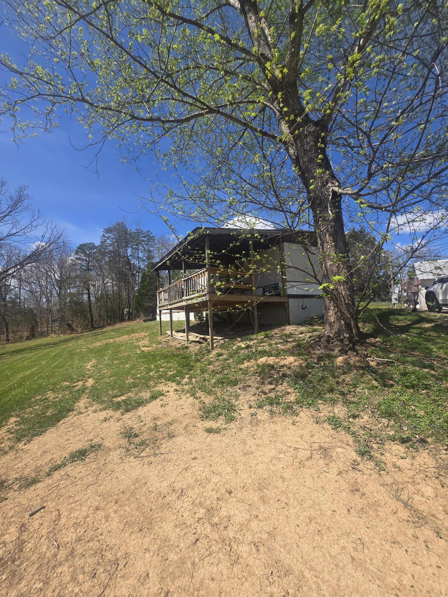 271 Estes Road Property Photo 5