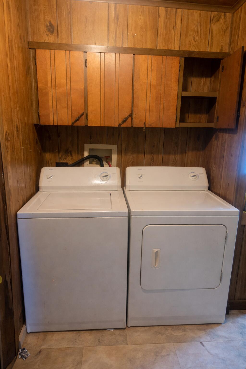 271 Estes Road Property Photo 8